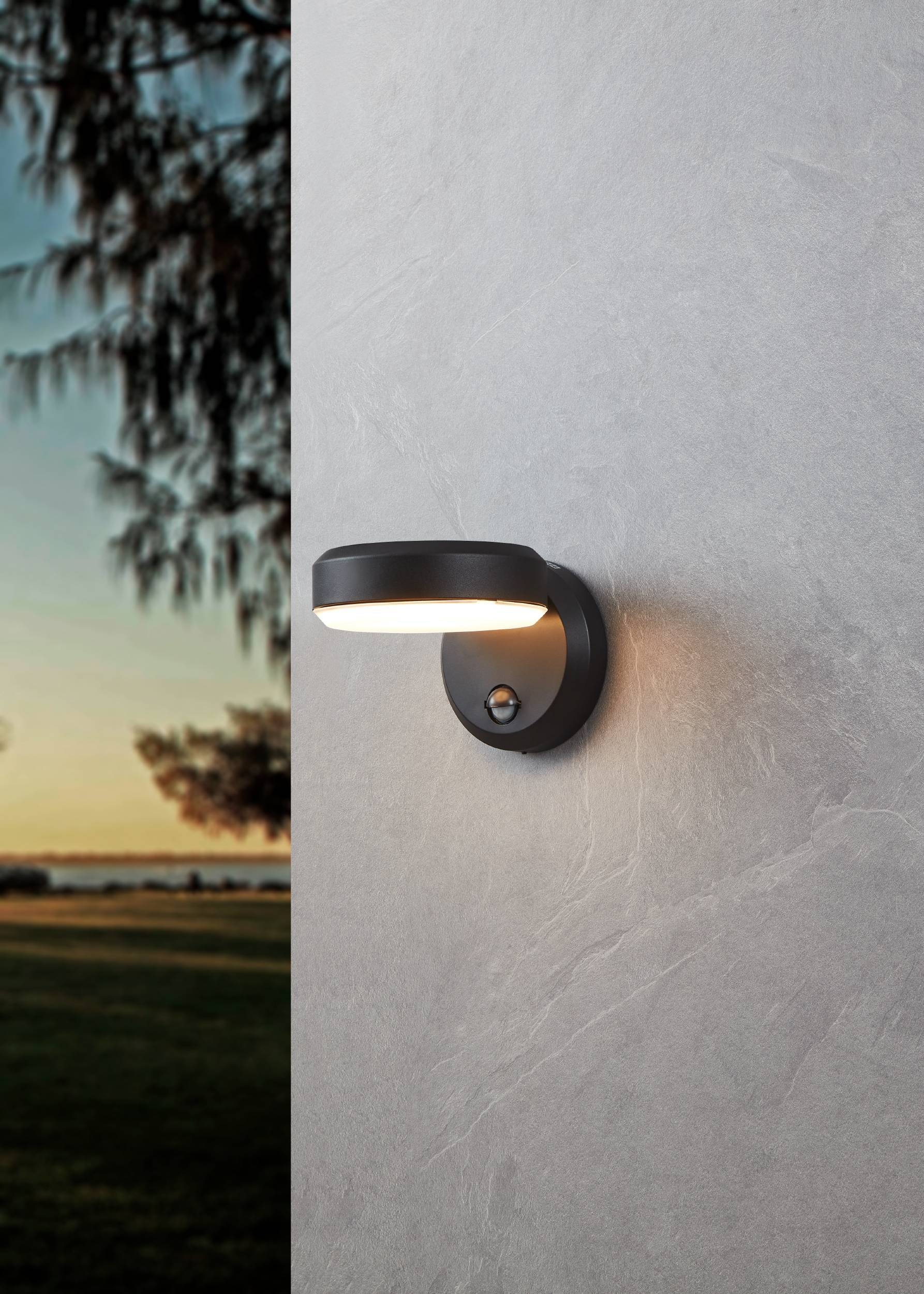 EGLO Wandleuchte »Fornaci Wandlampe, Außenleuchte Hauswand, Metall und Kunststoff, IP44« LED-Modul 1 Stk. Warmweiß Wand-/Deckenleuchte - L16 x H13,5 x AL19 cm - schwarz - 3X3,6W inkl.