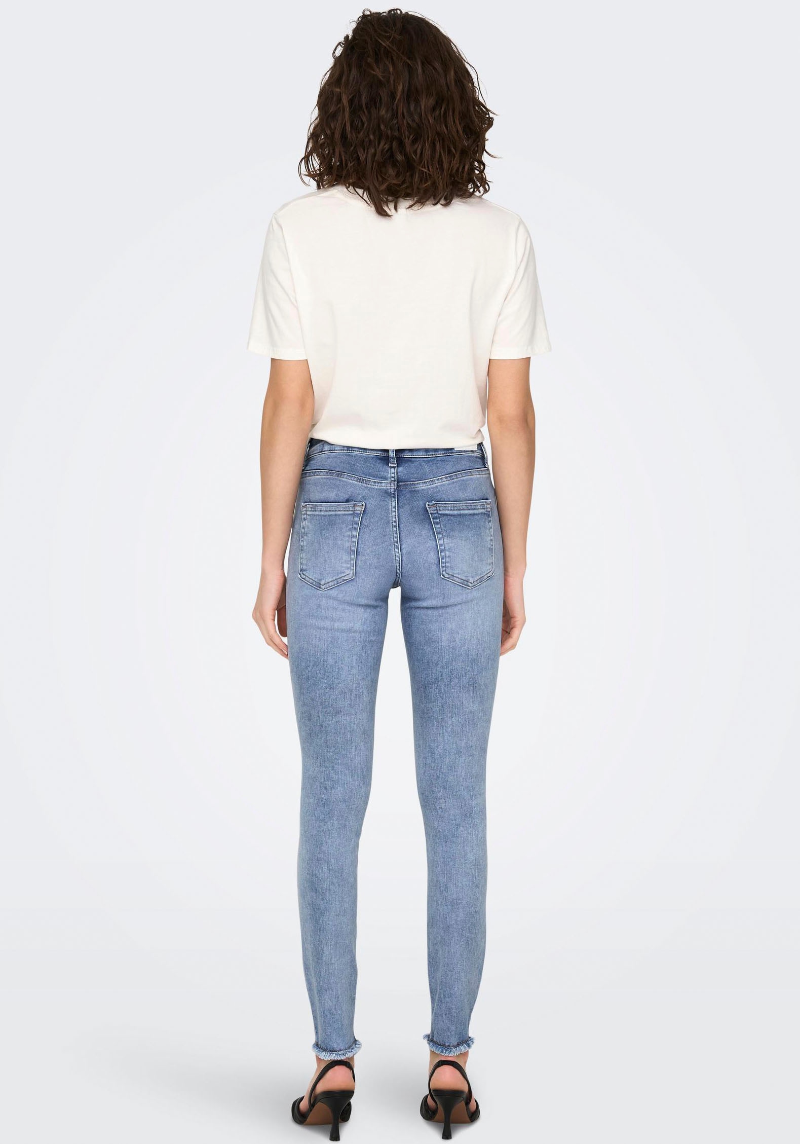 ONLY Ankle-Jeans »ONLBLUSH MID SK ANK RAW DNM REA694 NOOS«