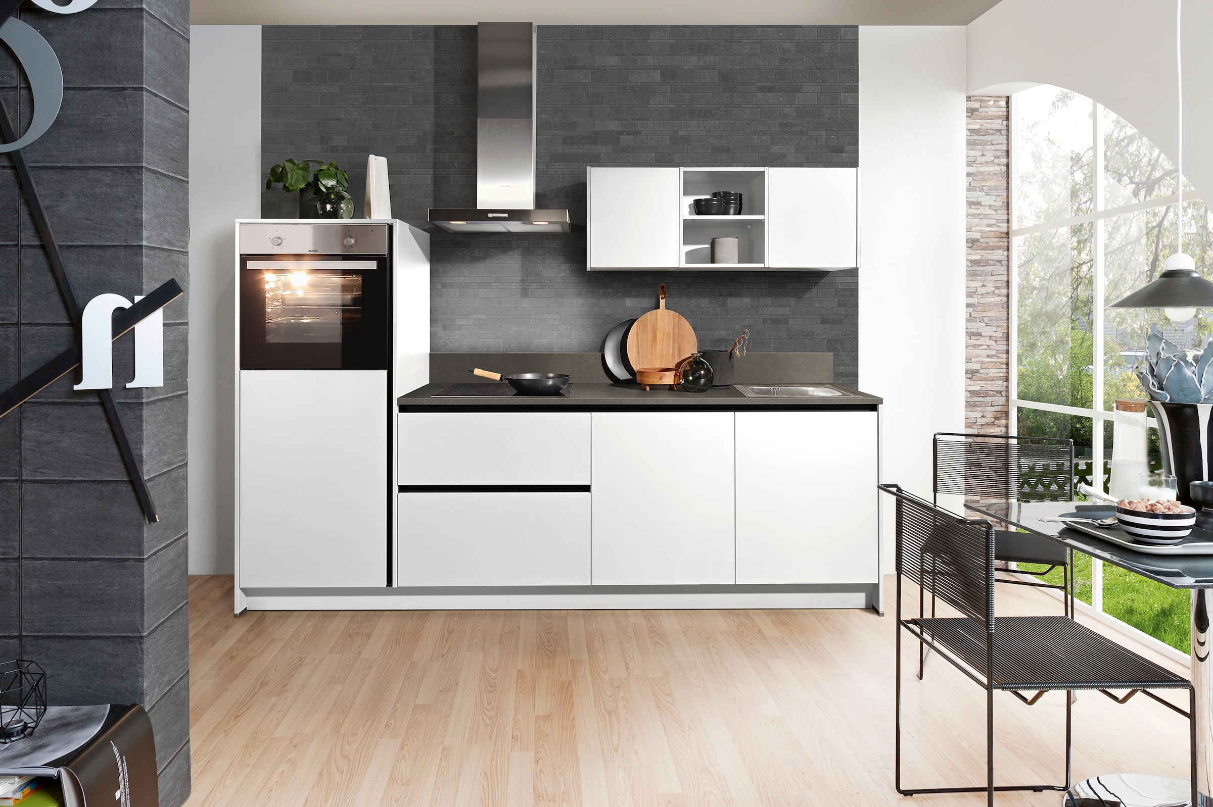 KOCHSTATION Küche »KS-Sakura, vormontiert, mit Vollauszügen und höhenverstellbaren Füßen,« vormontiert, wahlweise mit E-Geräten und Beleuchtung, Breite 268 cm