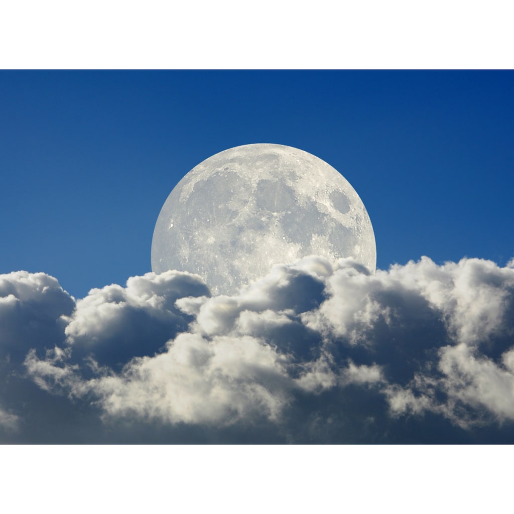 Papermoon Fototapete »Big Moon and Clouds«