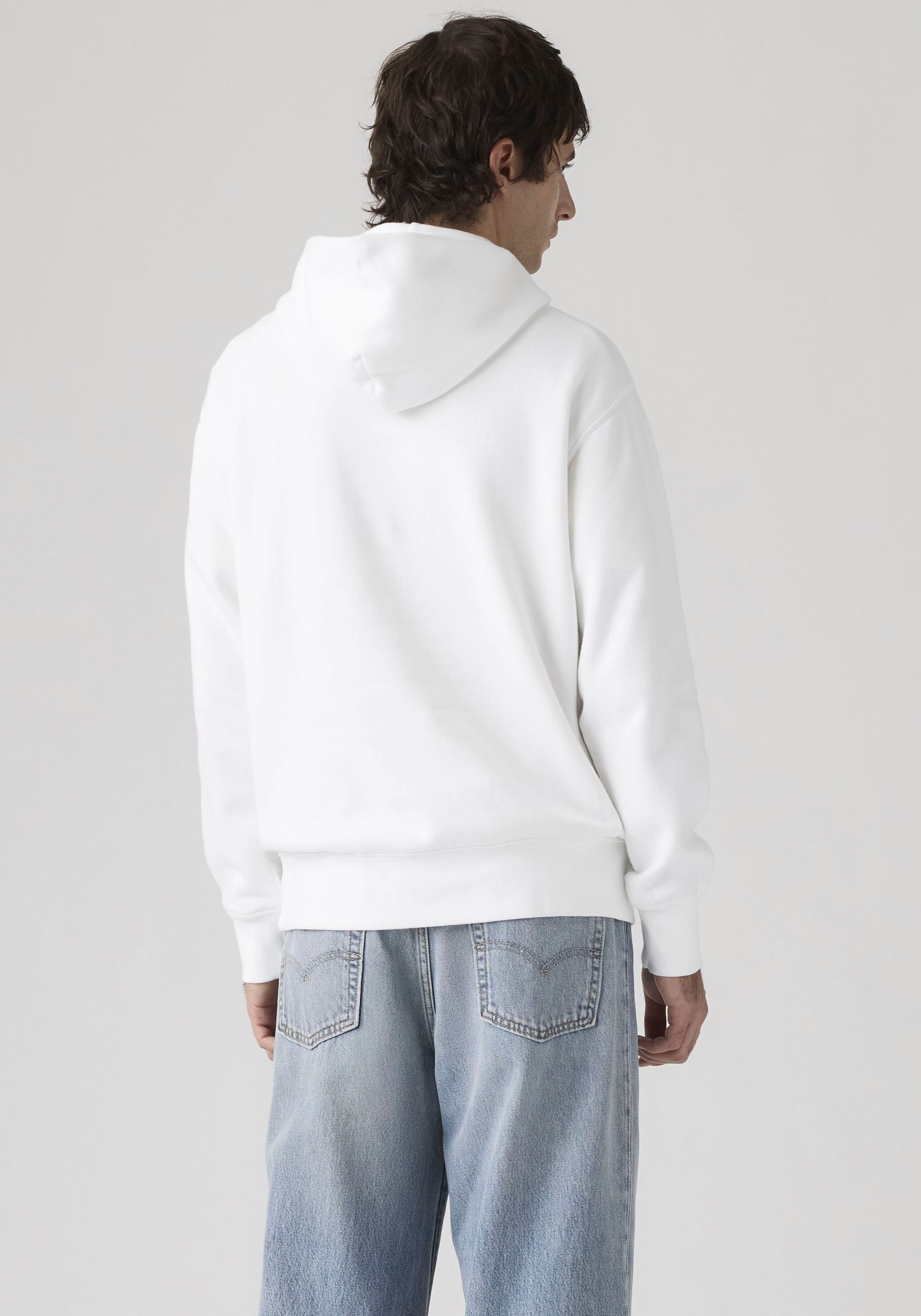 Levi's® Hoodie »THE AUTHENTIC HOODIE«, mit kleiner Ton-in-Ton Logostickerei auf der Brust
