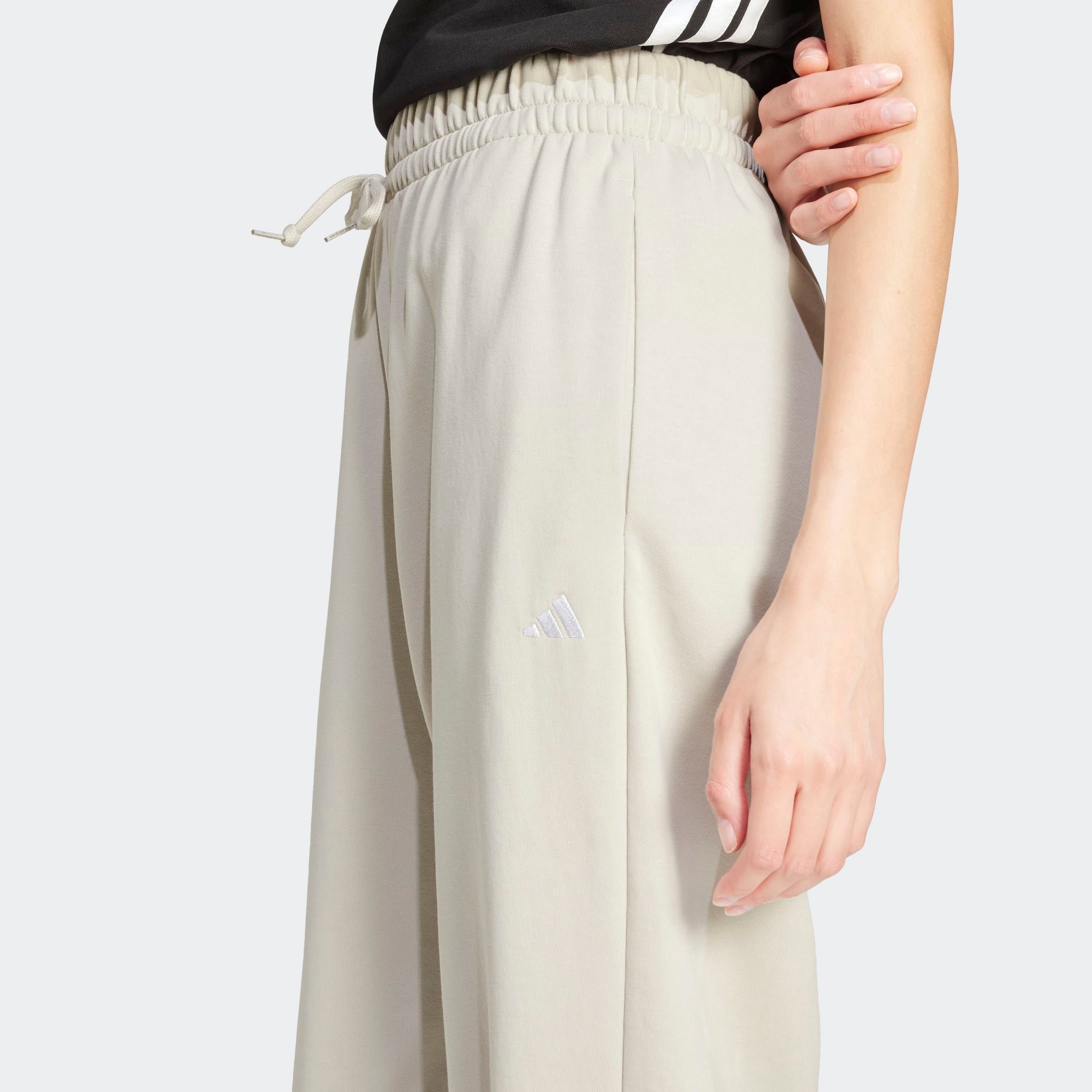 adidas Sportswear Sporthose »W SL FT CF PT«, (1 tlg.), Jogginghose aus weichem French Terry Material