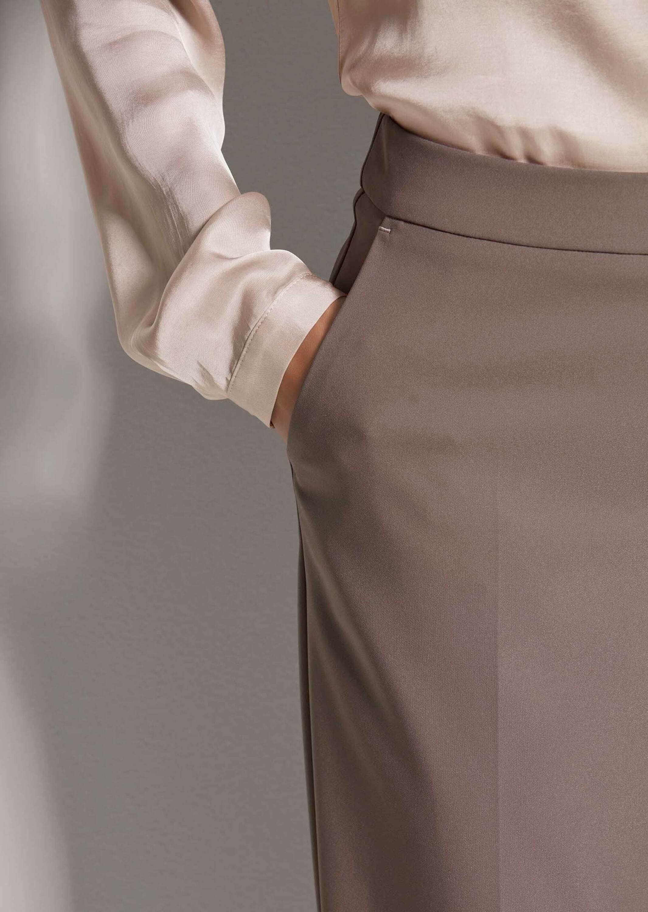 MADELEINE Stoffhose »Schlupfhose Elegante Damenhose mit Bügelfalten«