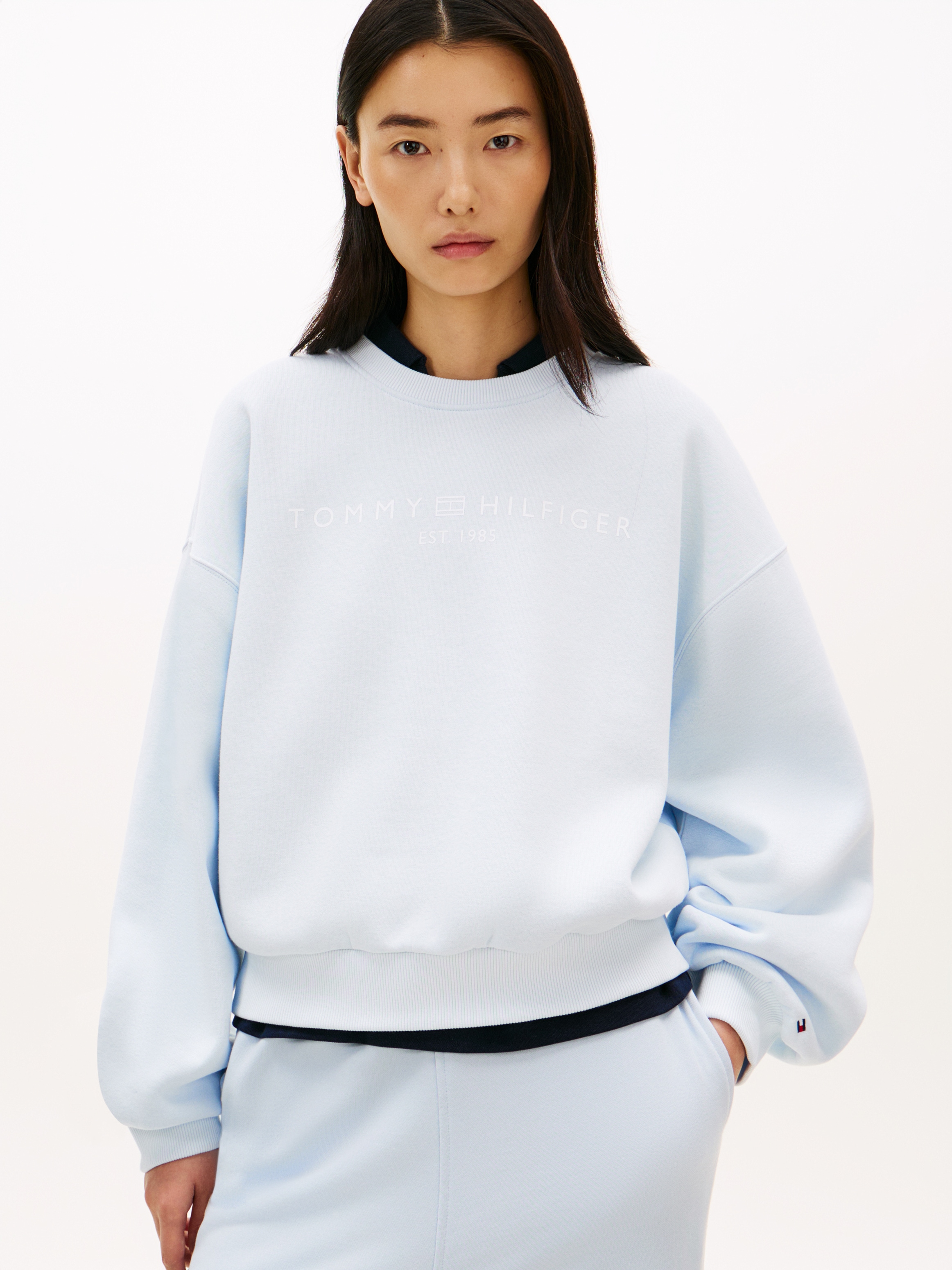 Tommy Hilfiger Sweatshirt »CORP LOGO MDRN SWTSRT«, Baumwollmischung
