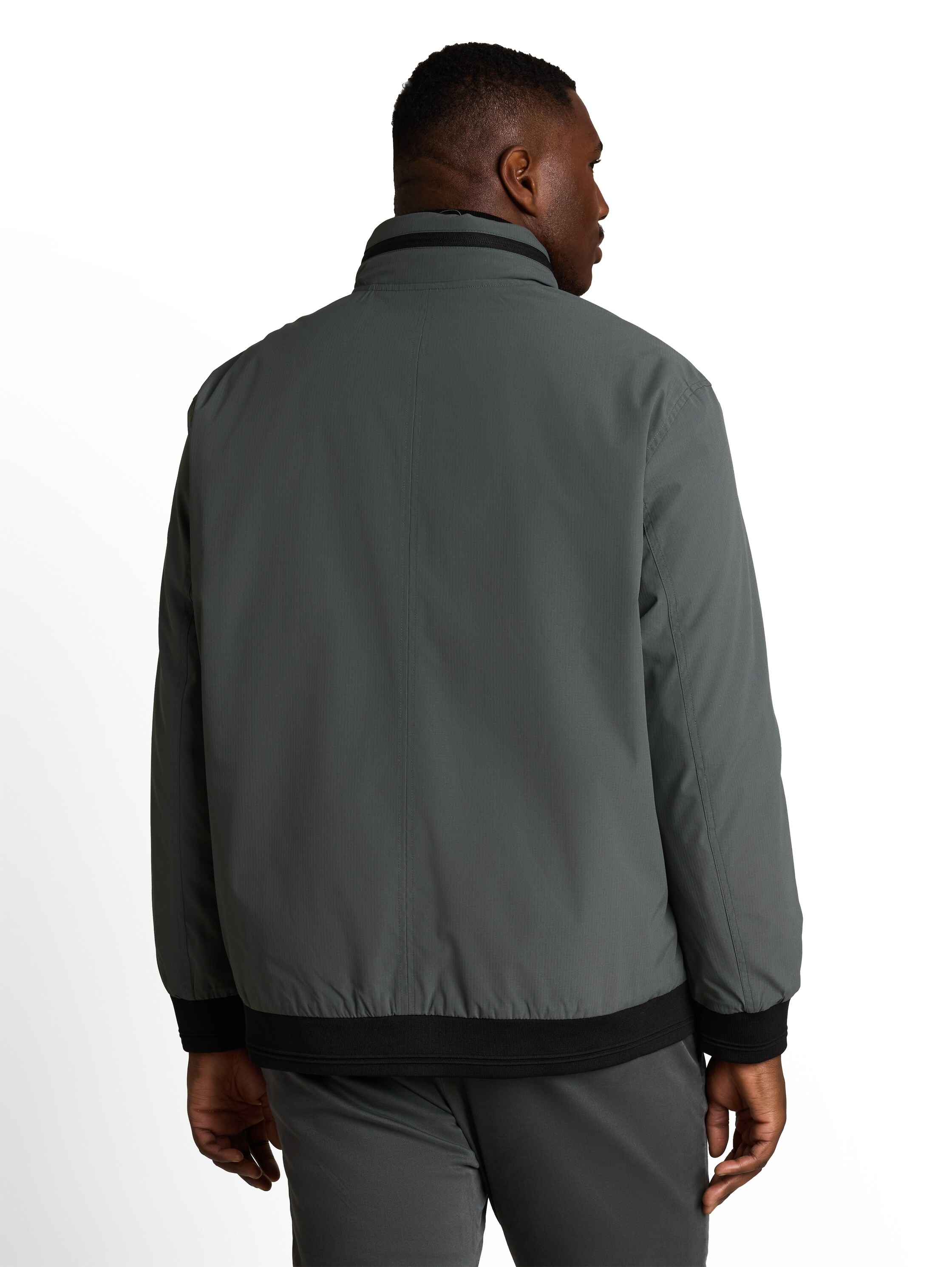TOM TAILOR PLUS Blouson mit Kapuze mit Stehkragen und Reißverschluss / Große Größen