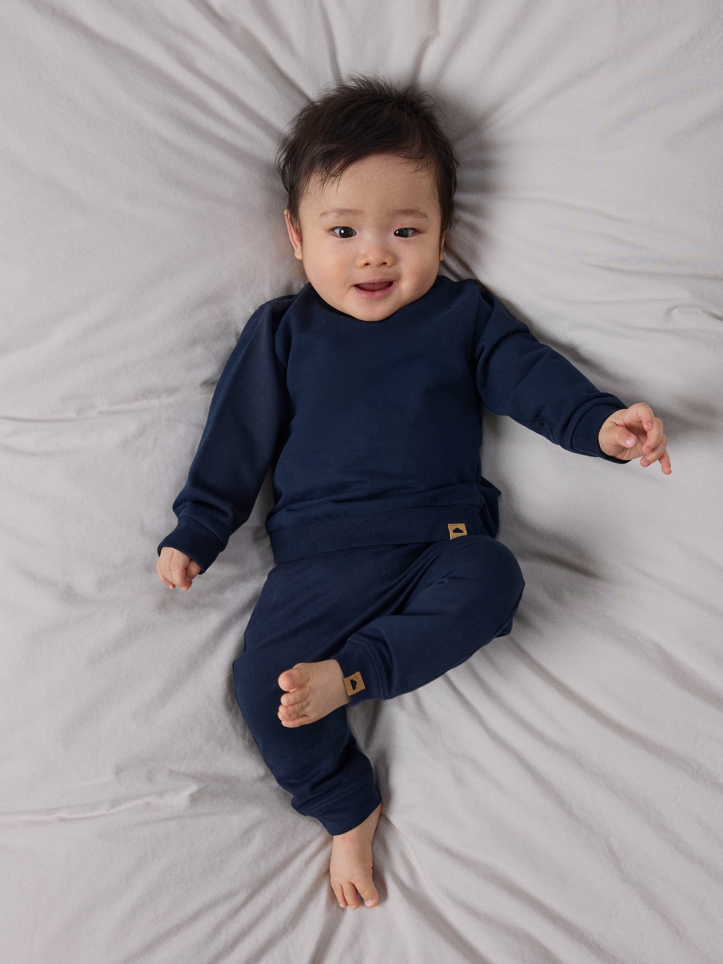 Name It Sweatshirt »NBNTAKKI für Mädchen und Jungen mit Druckknopf und Stretch«, unifarben, casual, regular fit, Baumwollmix, Rundhals
