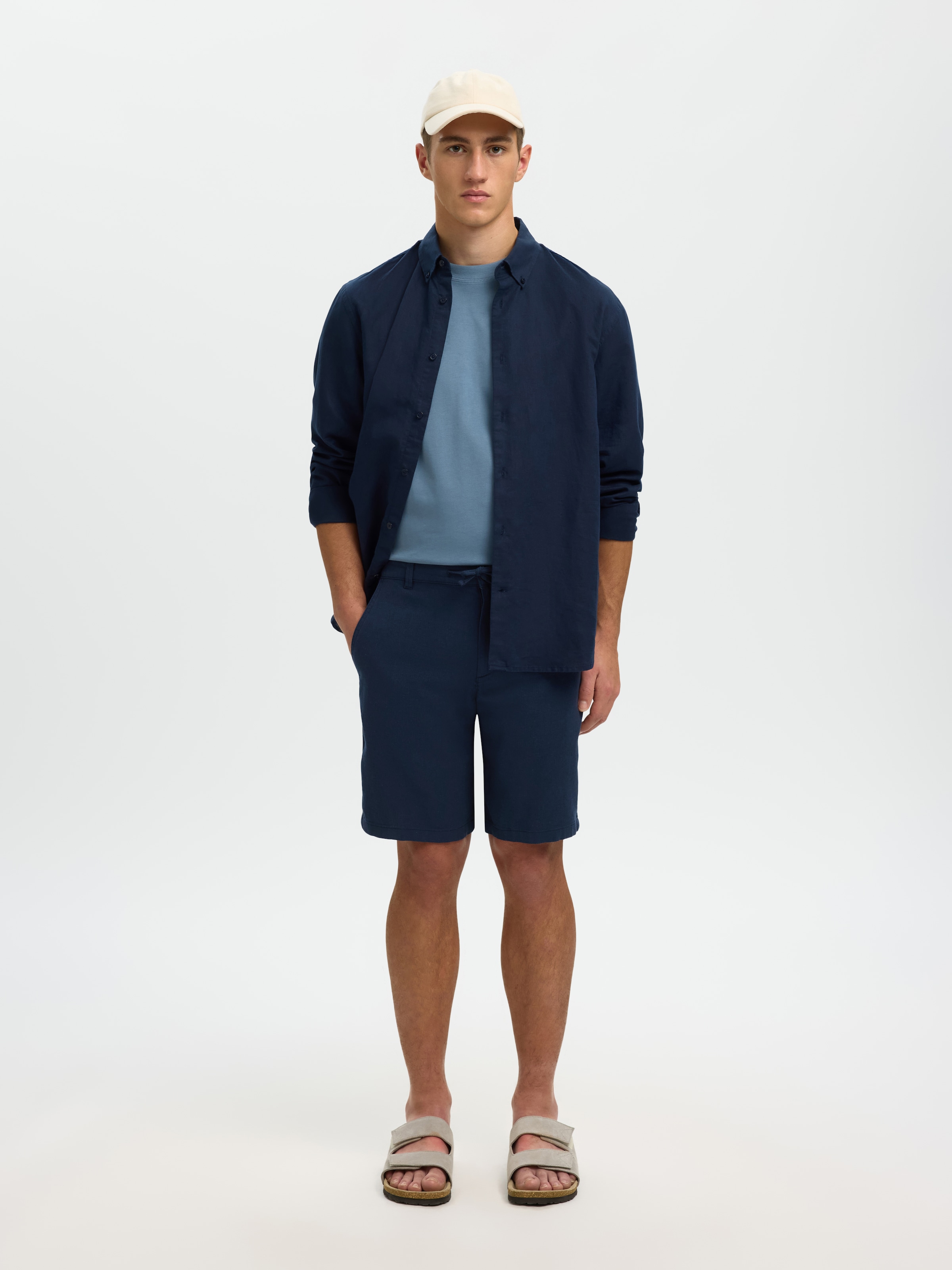 SELECTED HOMME Chinoshorts »SLHREGULAR-BRODY SUN SHORTS NOOS«