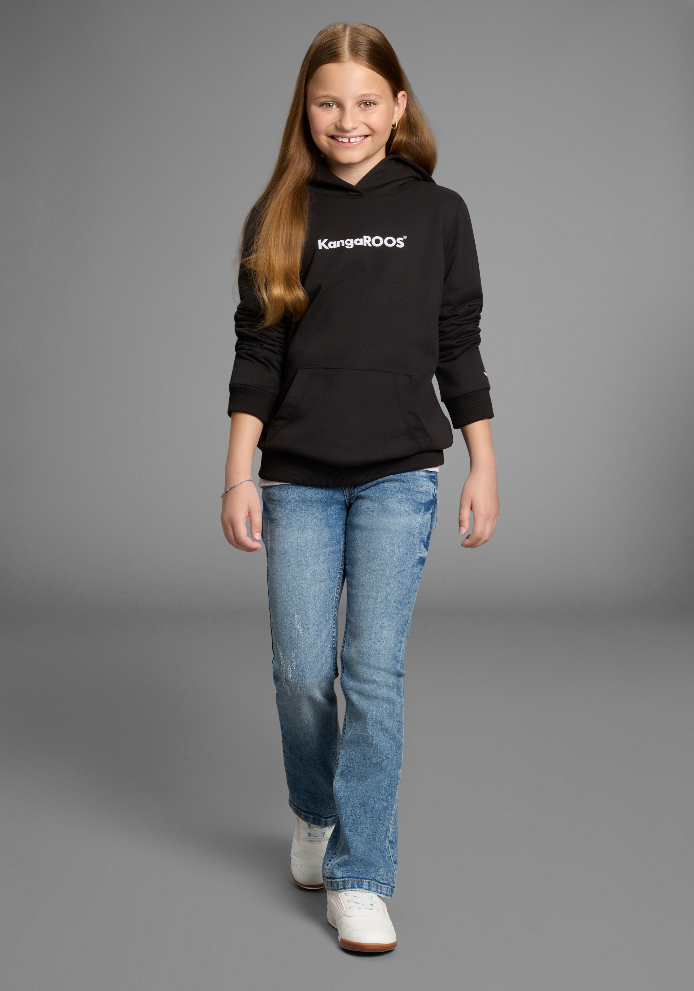 KangaROOS Kapuzensweatshirt »Hoodie mit Logoprint«, Langarm, bedruckt, aus Sweatware mit Baumwolle, mit Kängurutasche