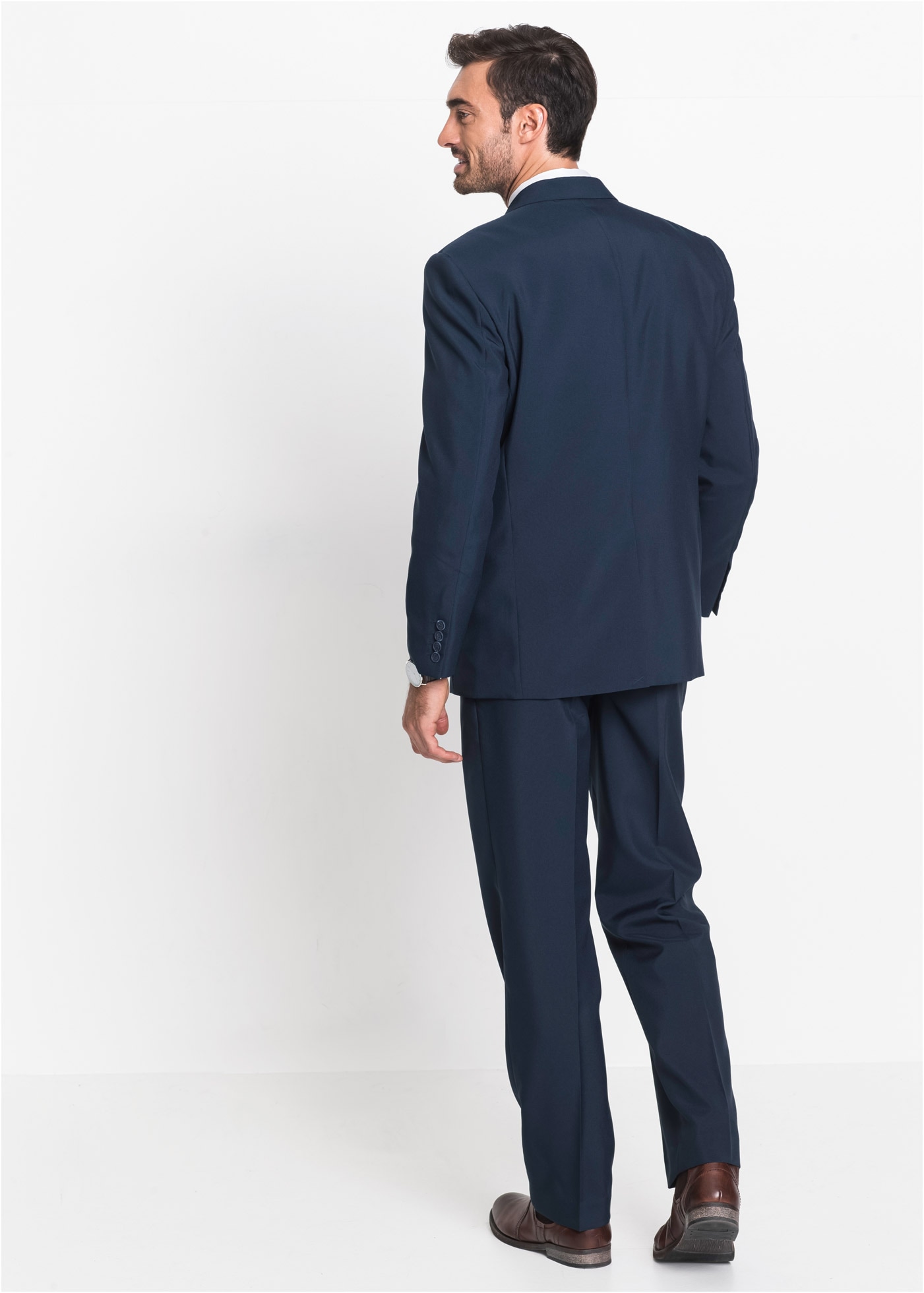 bonprix Anzug »Anzug (2-tlg. Set), Regular Fit« Set, 2 Stk. tlg. regular fit Anzug (2-tlg. Set) in Regular Fit
