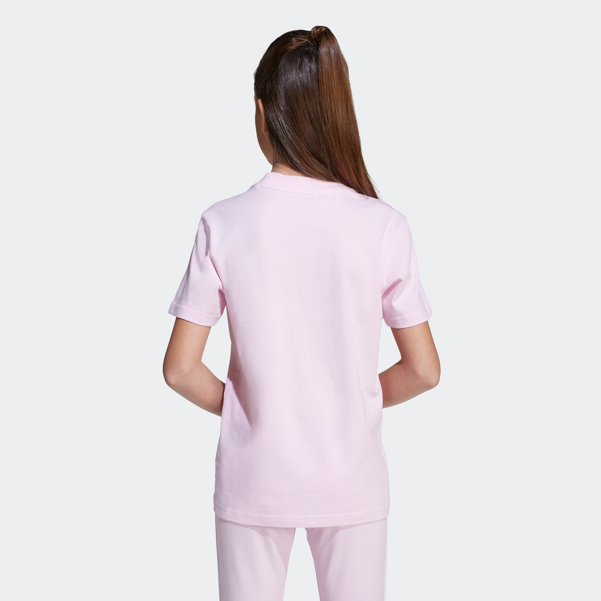 adidas Sportswear T-Shirt »ESSENTIALS KIDS« für Kinder, mit Rundhalsausschnitt, ohne Verschluss, pflegeleicht