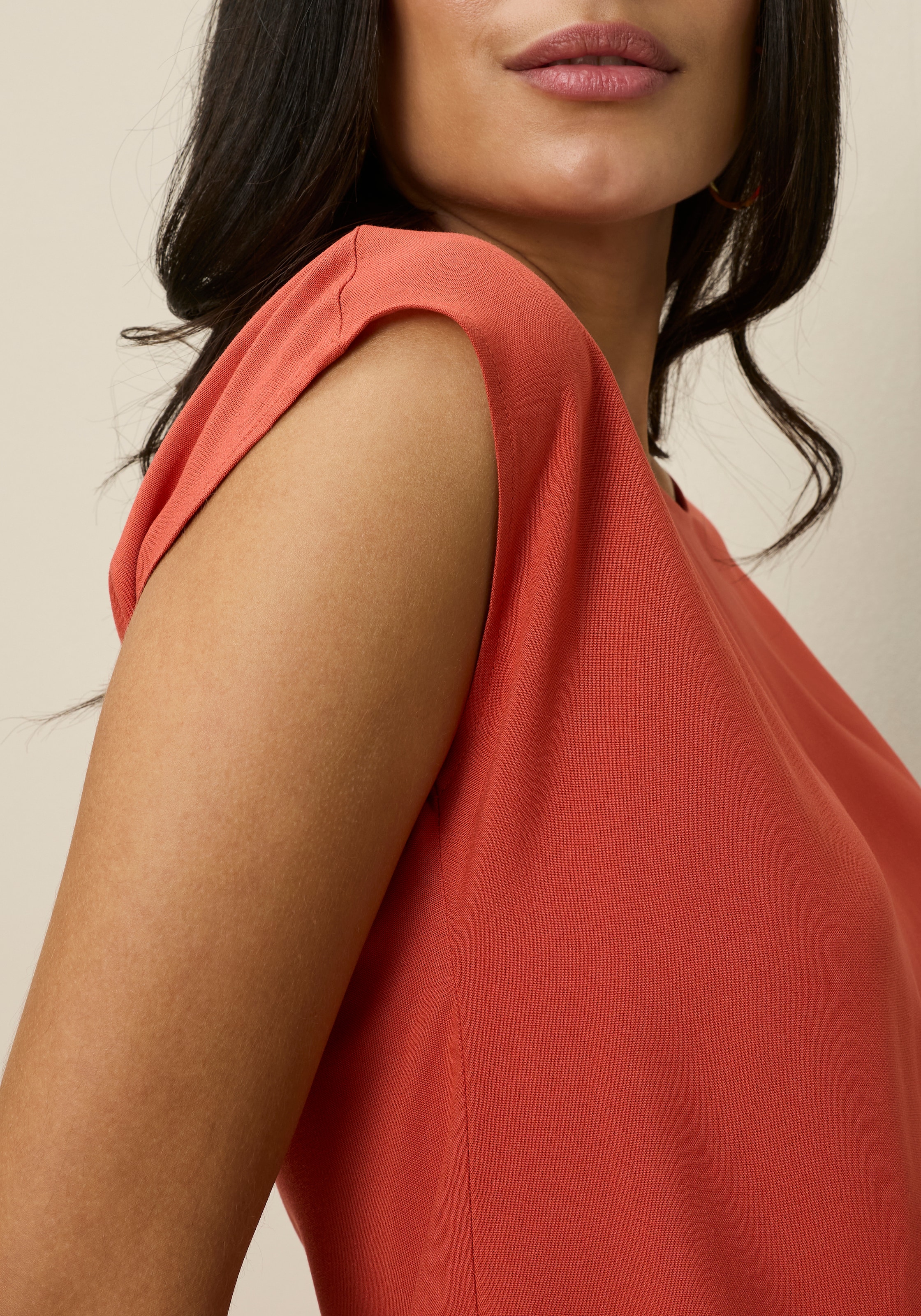 Tamaris Shirtbluse mit abgerundetem Saum