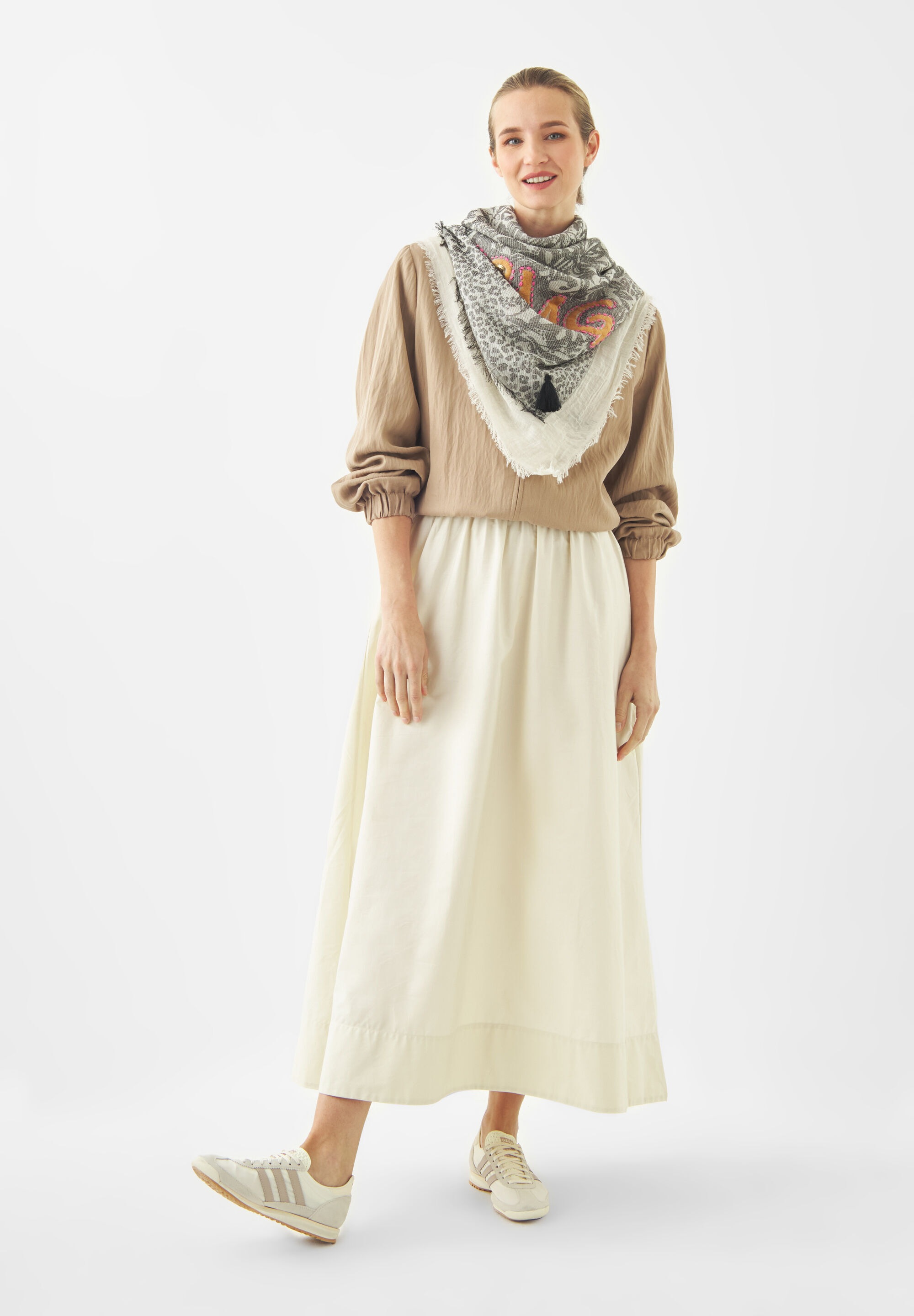 Codello Modetuch »Codello Jacquard-Tuch« Leo-Blumen