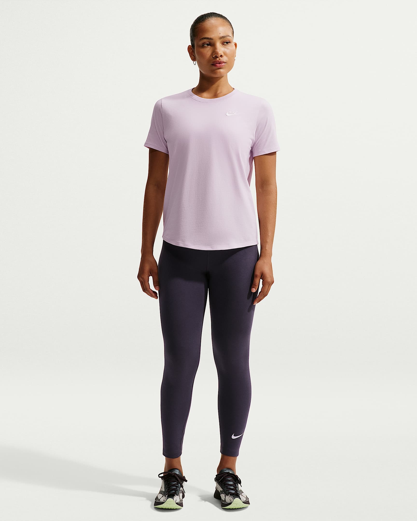 Nike Sportswear Leggings »W NSW NK CLSC HR 7/8 TIGHT LBR«  7/8 Länge, eng anliegende Passform, hoher Bund