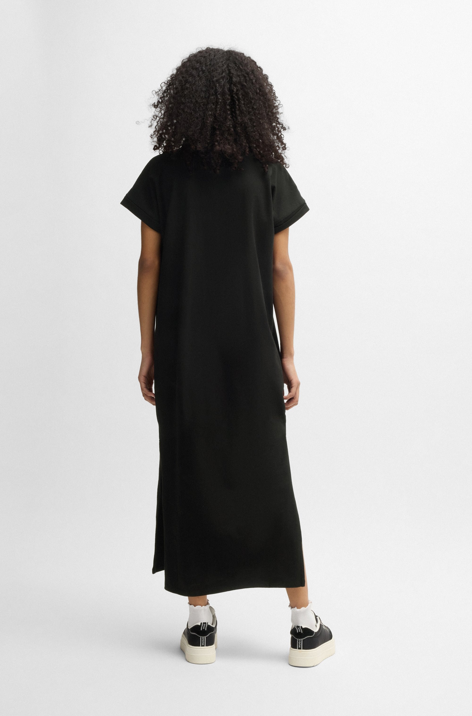 HUGO Blue Jerseykleid »Nalle«, mit Logostickerei Jersey Oversized mit Schlitz