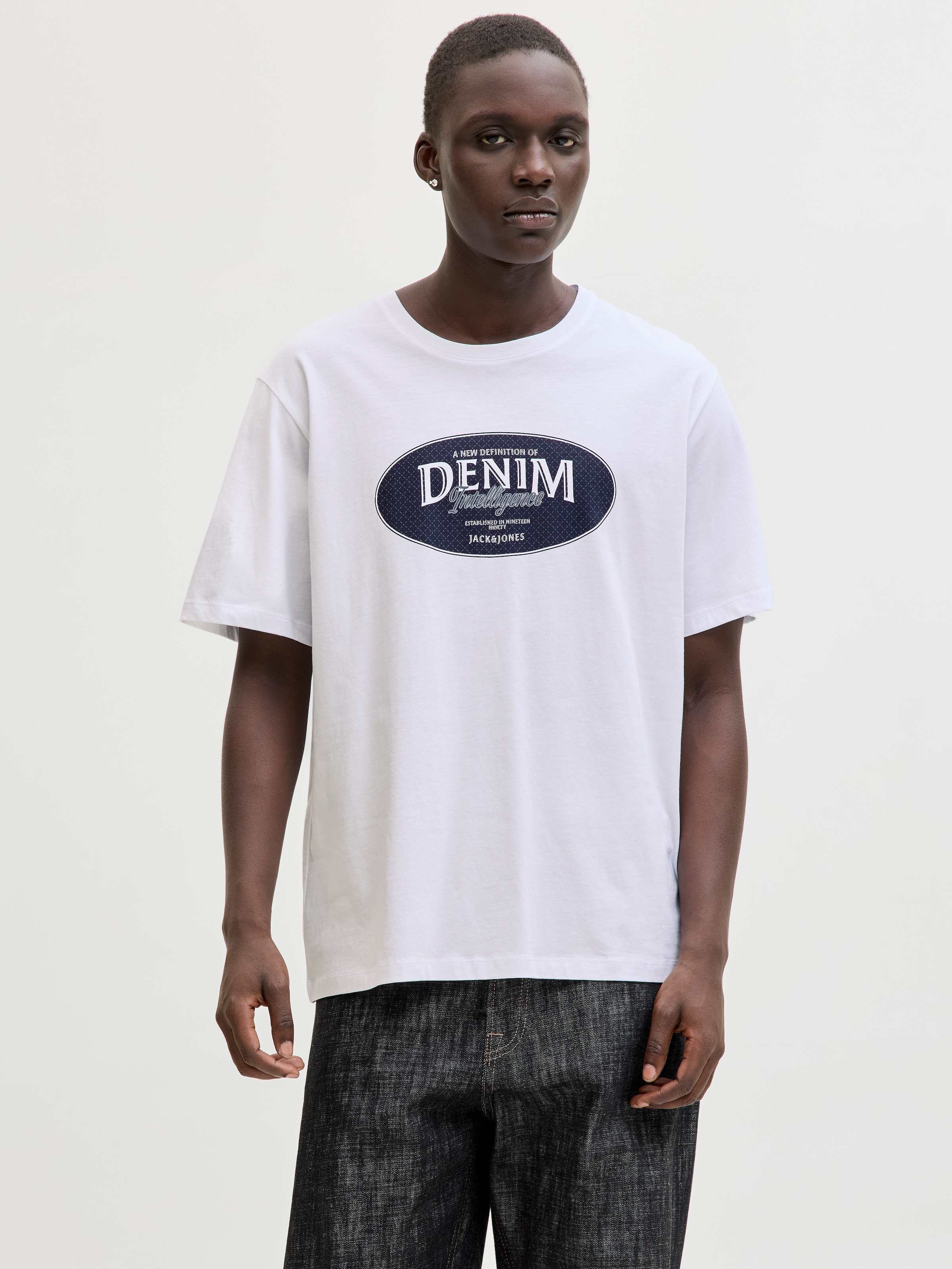 Jack & Jones Rundhalsshirt »JJEDOVER DENIM TEE SS O-NECK SN« mit Logobranding