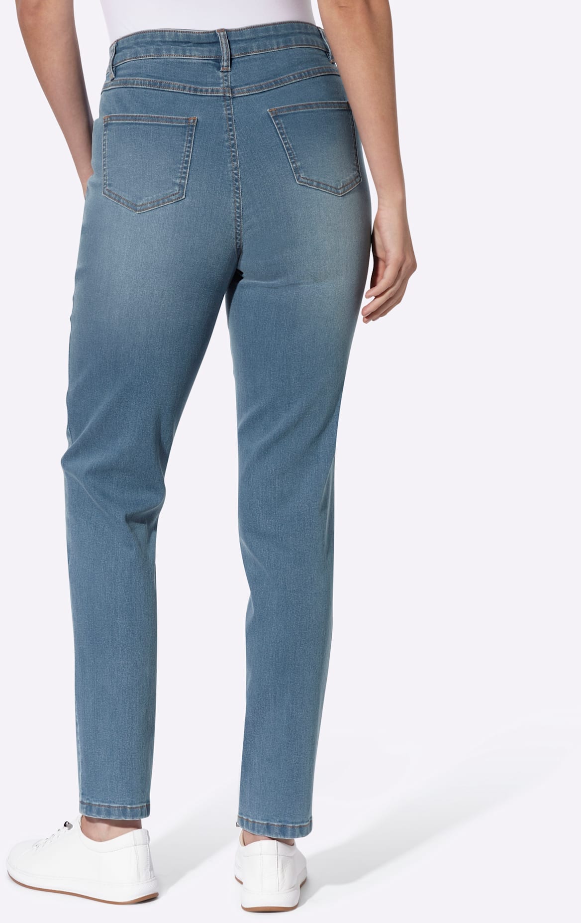 Classic Basics Bequeme Jeans 1