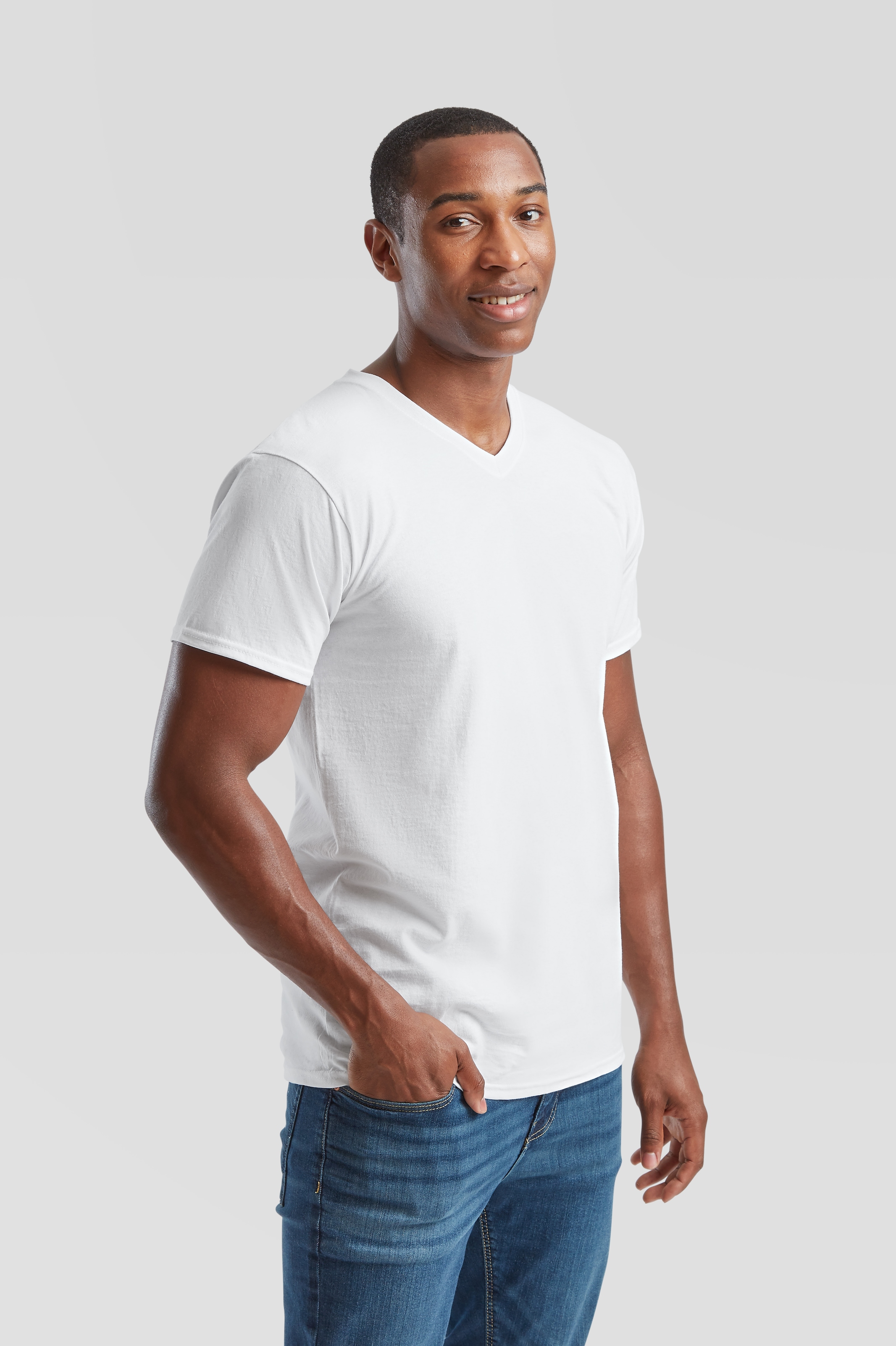 Fruit of the Loom T-Shirt, 6 Stk. aus Baumwolle, V-Ausschnitt, 6-teilig
