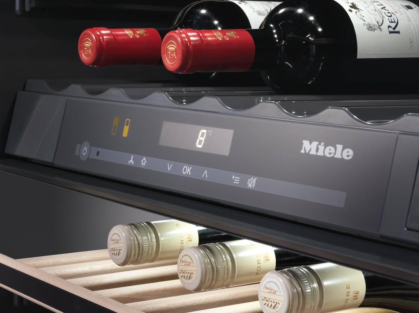 Miele Unterbauweintemperierschrank »KWT 6322 UG-1«, für 34 St. Standardflaschen á 075l