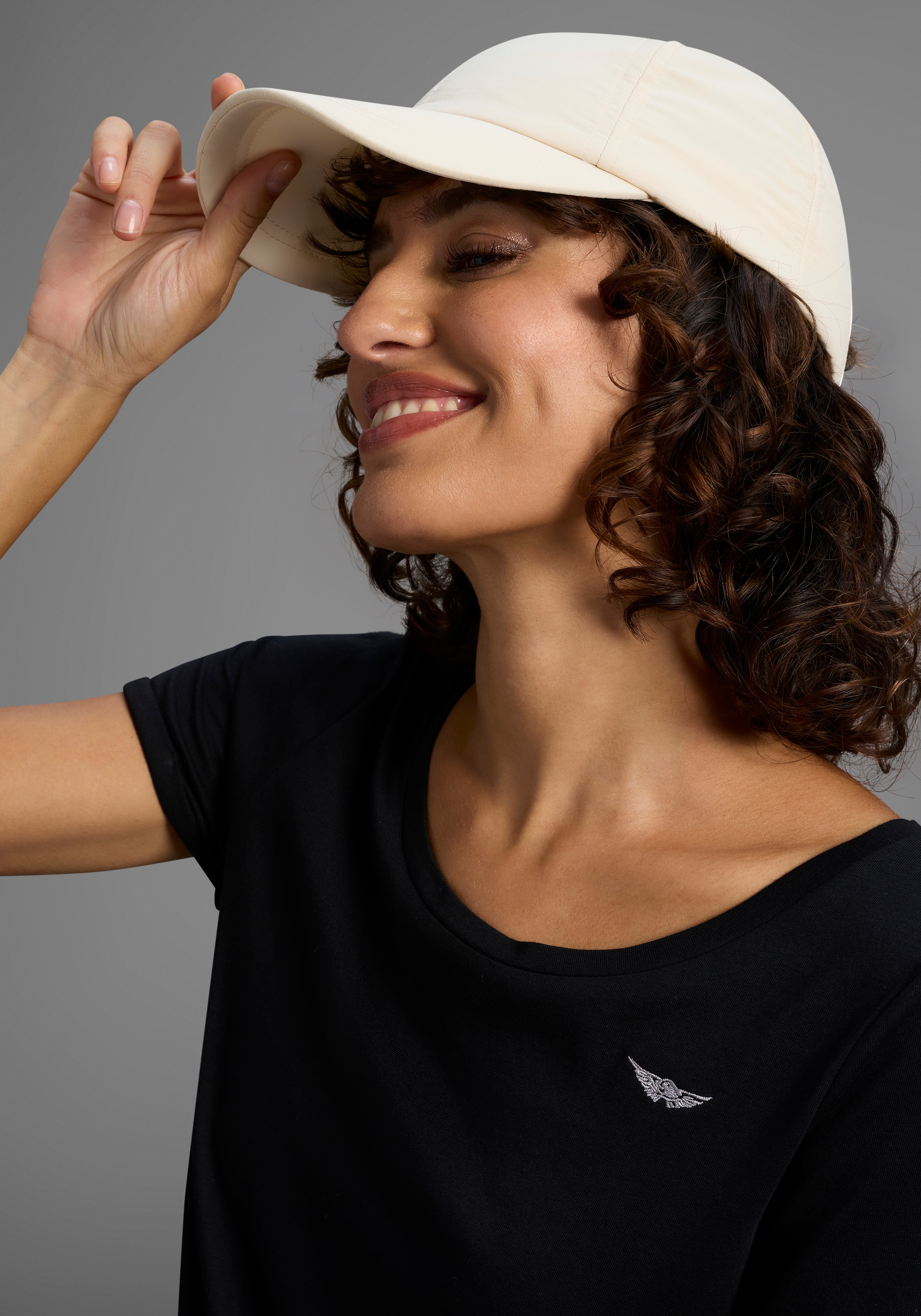 Arizona T-Shirt Kurzarm,  figurbetont,  Basic-Stil,  aus Baumwollmischung