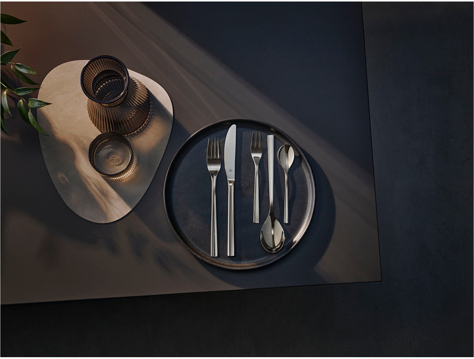 WMF Besteck-Set »Palermo«, (Set, 30 tlg.), Monobloc-Messer, ergonomisch, geschmiedete Messer, Wellenschliff