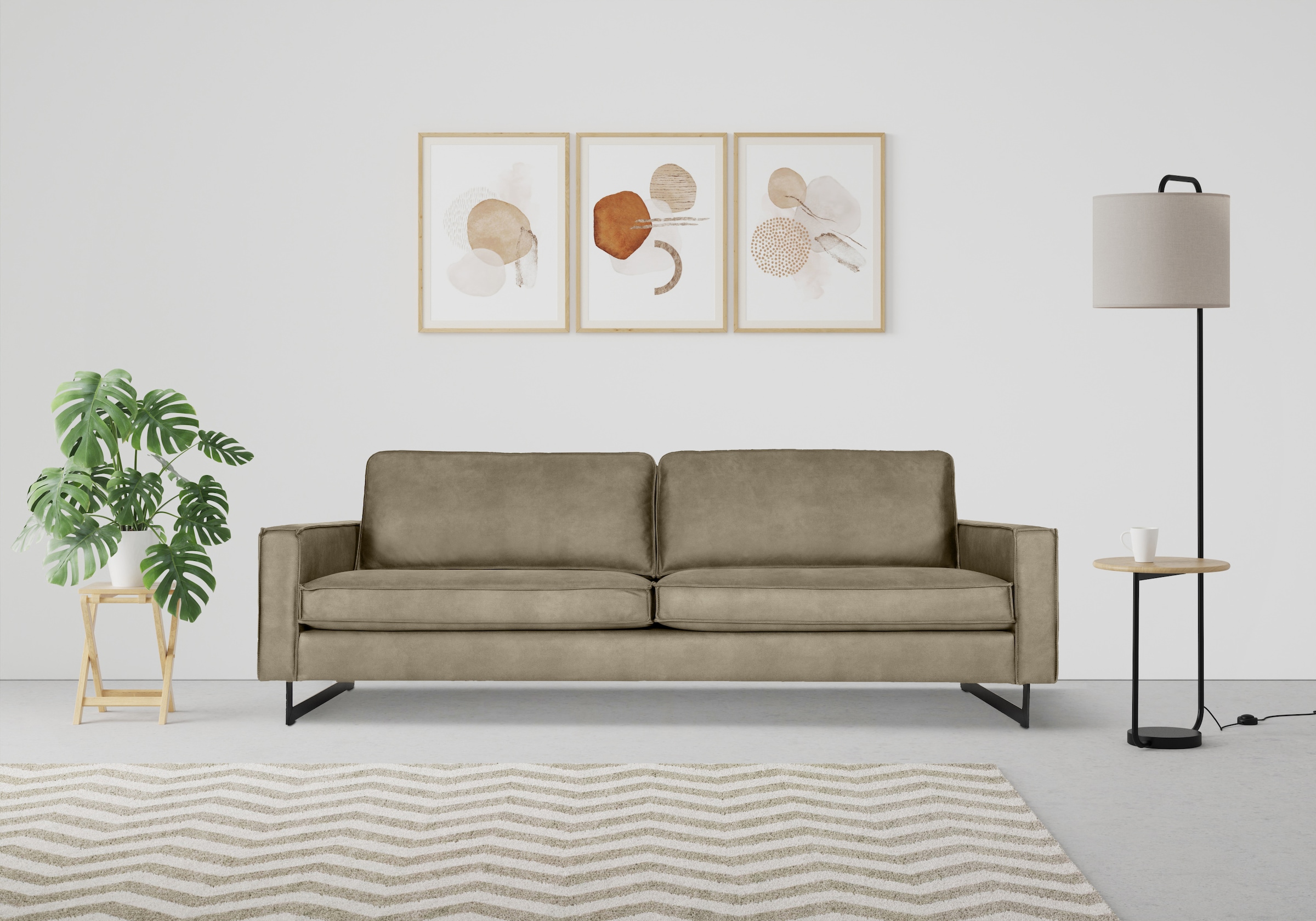Places of Style 3-Sitzer »Maxi-Ausführung Pinto, 236 cm, Cord, Chenille, Lederoptik«, mit Keder, schwarze Metallfüße, Wellenunterfederung