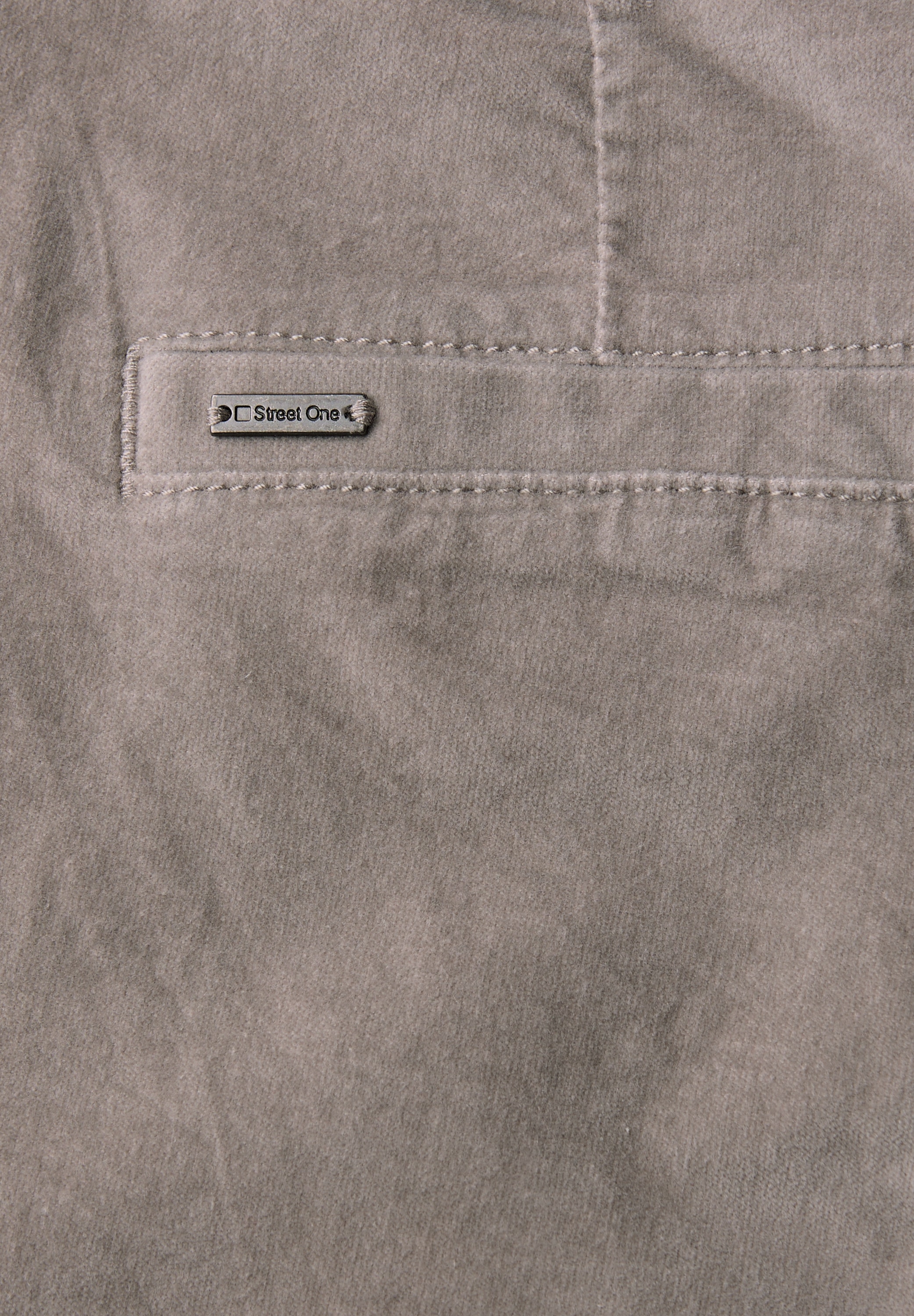 STREET ONE Chinohose »Velvet«, mit Taschen