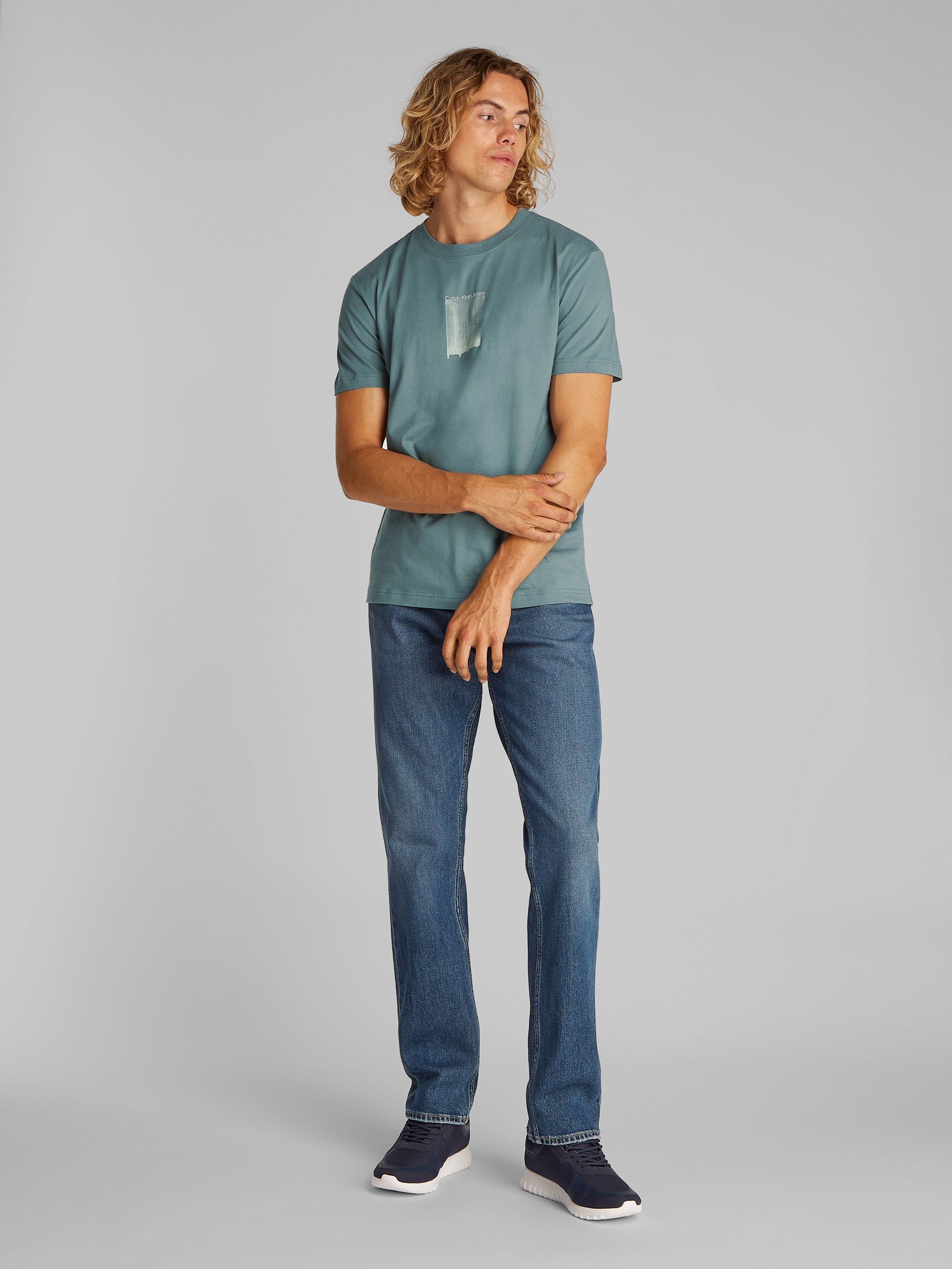 Calvin Klein Jeans T-Shirt »BRUSH STROKE GRAPHIC TEE«, mit Logodruck