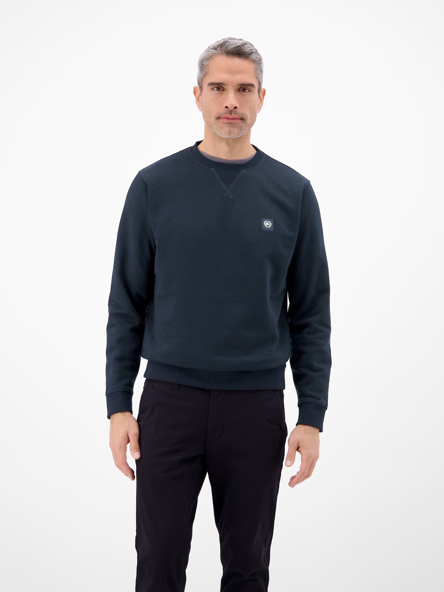 LERROS Sweatshirt »Urbaner Sweatshirtstyle, weiche Haptik«, Unifarbenes Herren‑Sweatshirt, hoher Tragekomfort, REGULAR FIT
