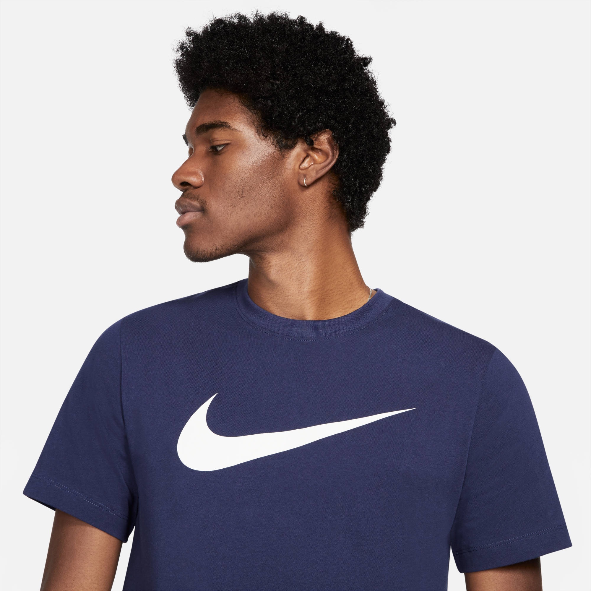 Nike Sportswear T-Shirt »M NSW TEE ICON SWOOSH« Kurzarm, Rundhalsausschnitt, aus Baumwolle