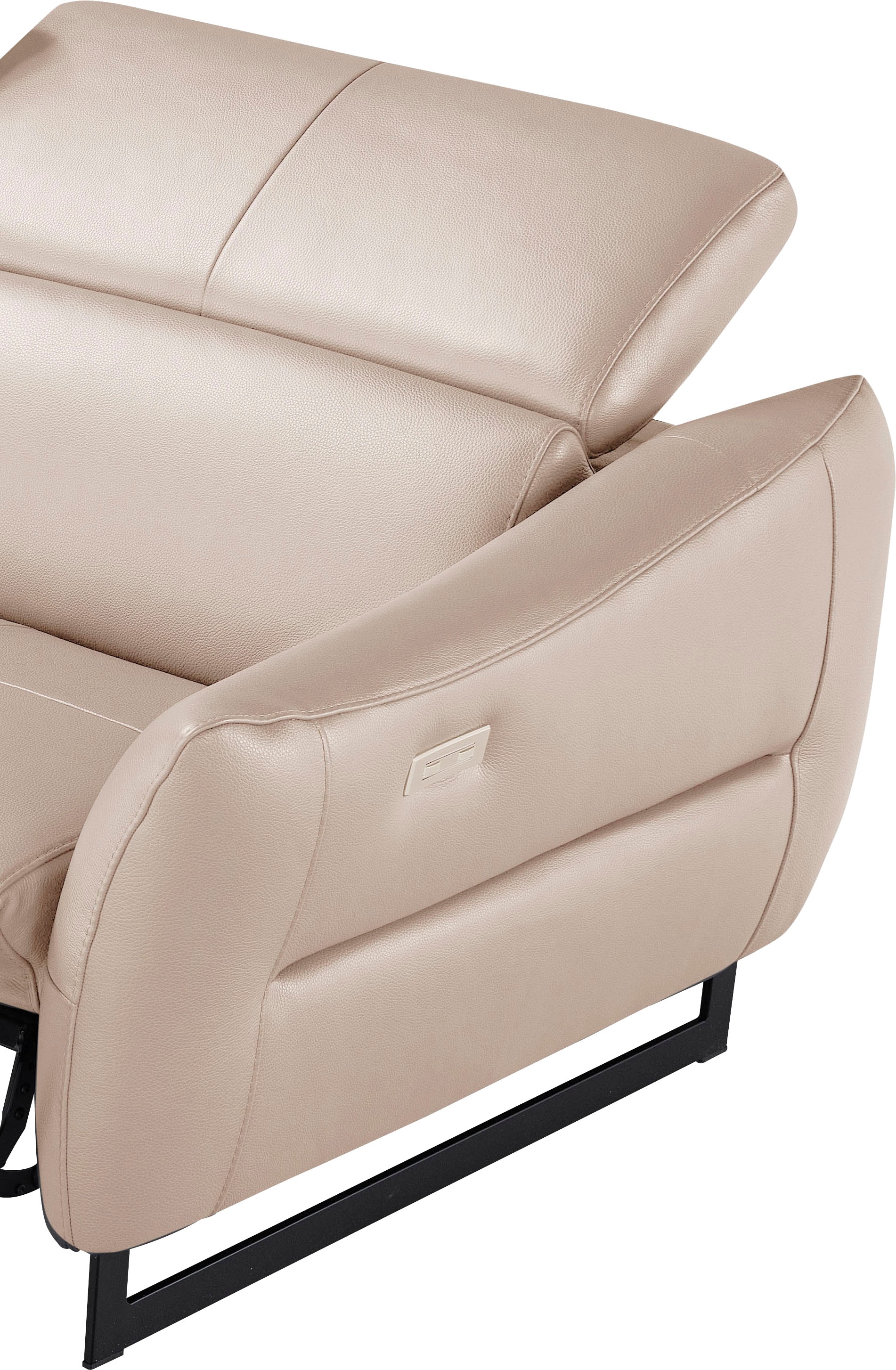 Egoitaliano 2,5-Sitzer »Dafne, elegantes Designsofa mit hohem Sitzkomfort«, mit und ohne elektrischer Relaxfunktion, Kopfteile manuell verstellbar