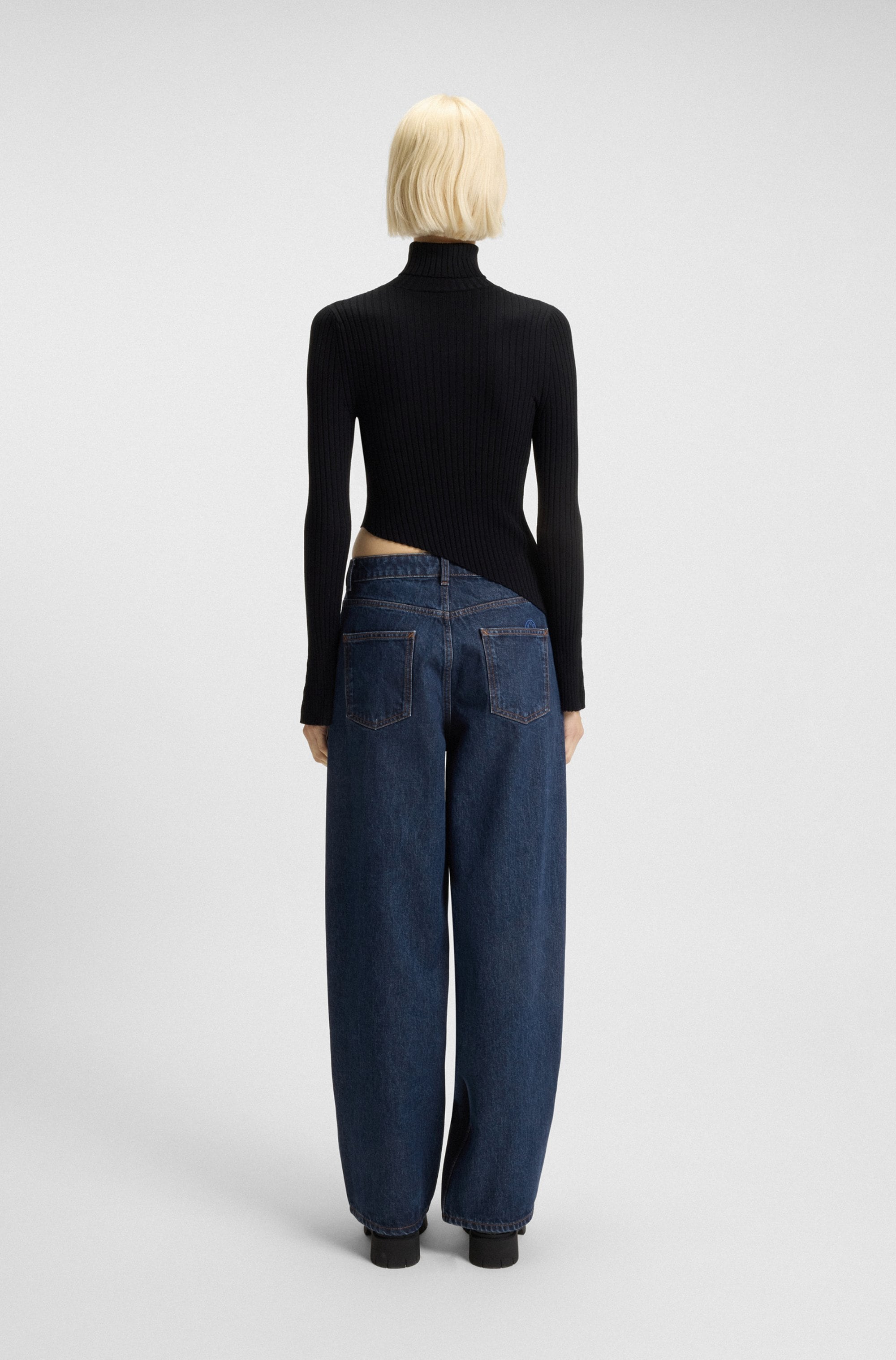 HUGO Blue Relax-fit-Jeans »Leni«, mit charakteristischer Stickerei
