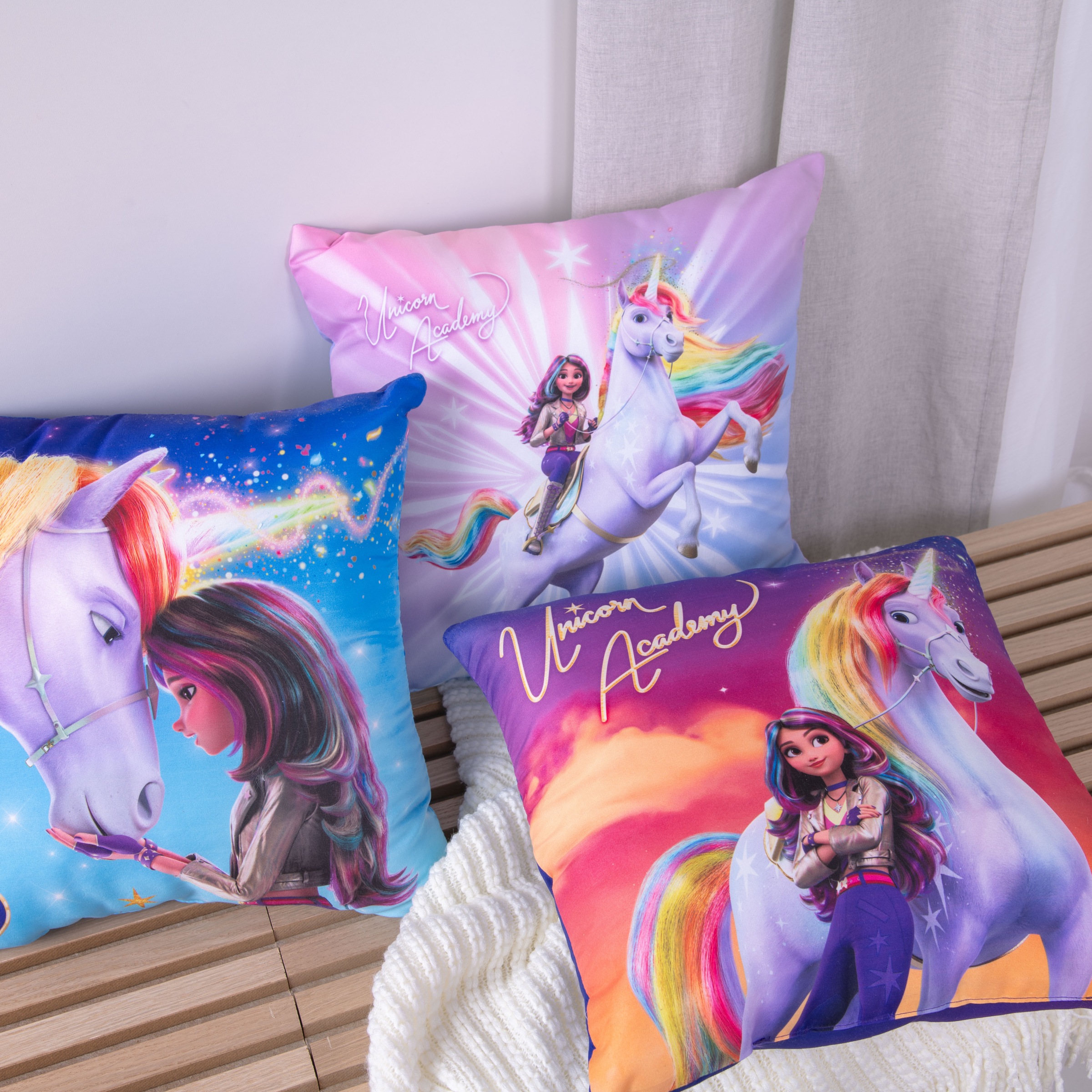 Unicorn Academy Dekokissen »Unicorn Academy«, hochfarbig bedruckt