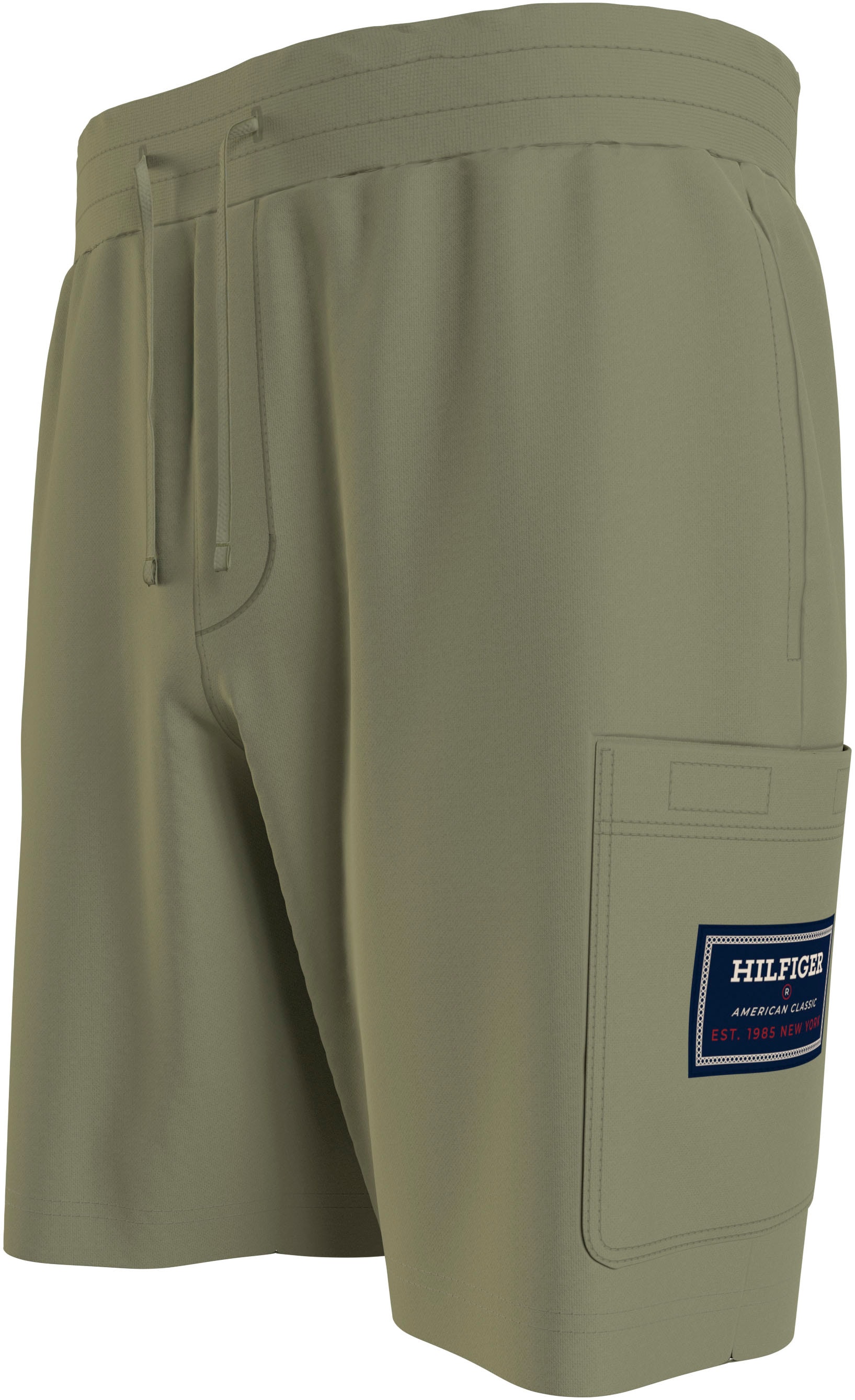 Tommy Hilfiger Sweatshorts »FLAG LOGO BADGE SWEATSHORTS«, Mit Tasche an der Seite