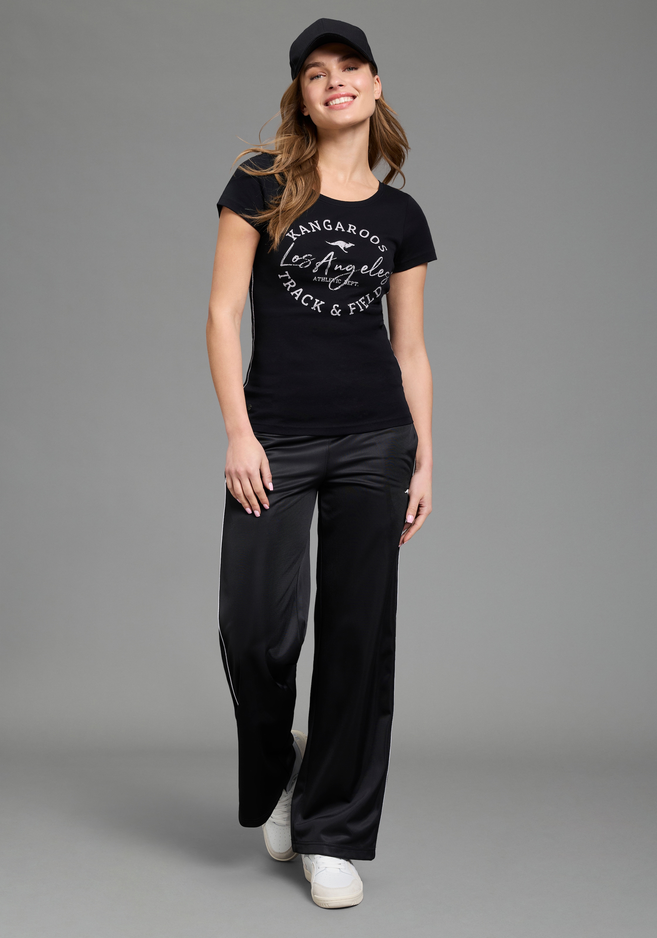 KangaROOS Print-Shirt sehr figurbetonter Schnitt,  Print,  Rundhalsausschnitt