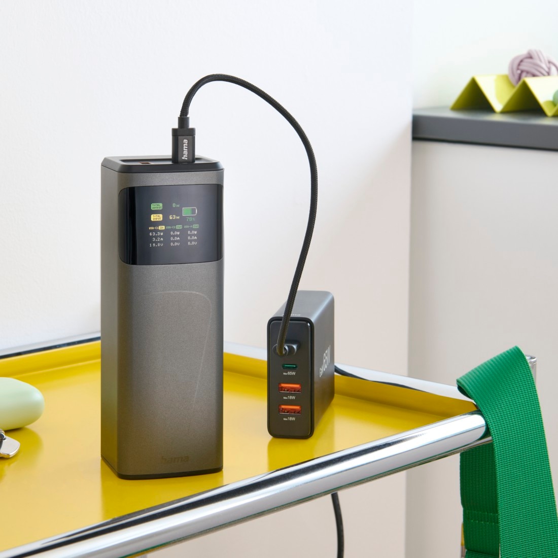 Hama Powerbank »Powerbank (65 W, 20000 mAh, 2x USB-C, 1x USB-A, Schnellladen)«