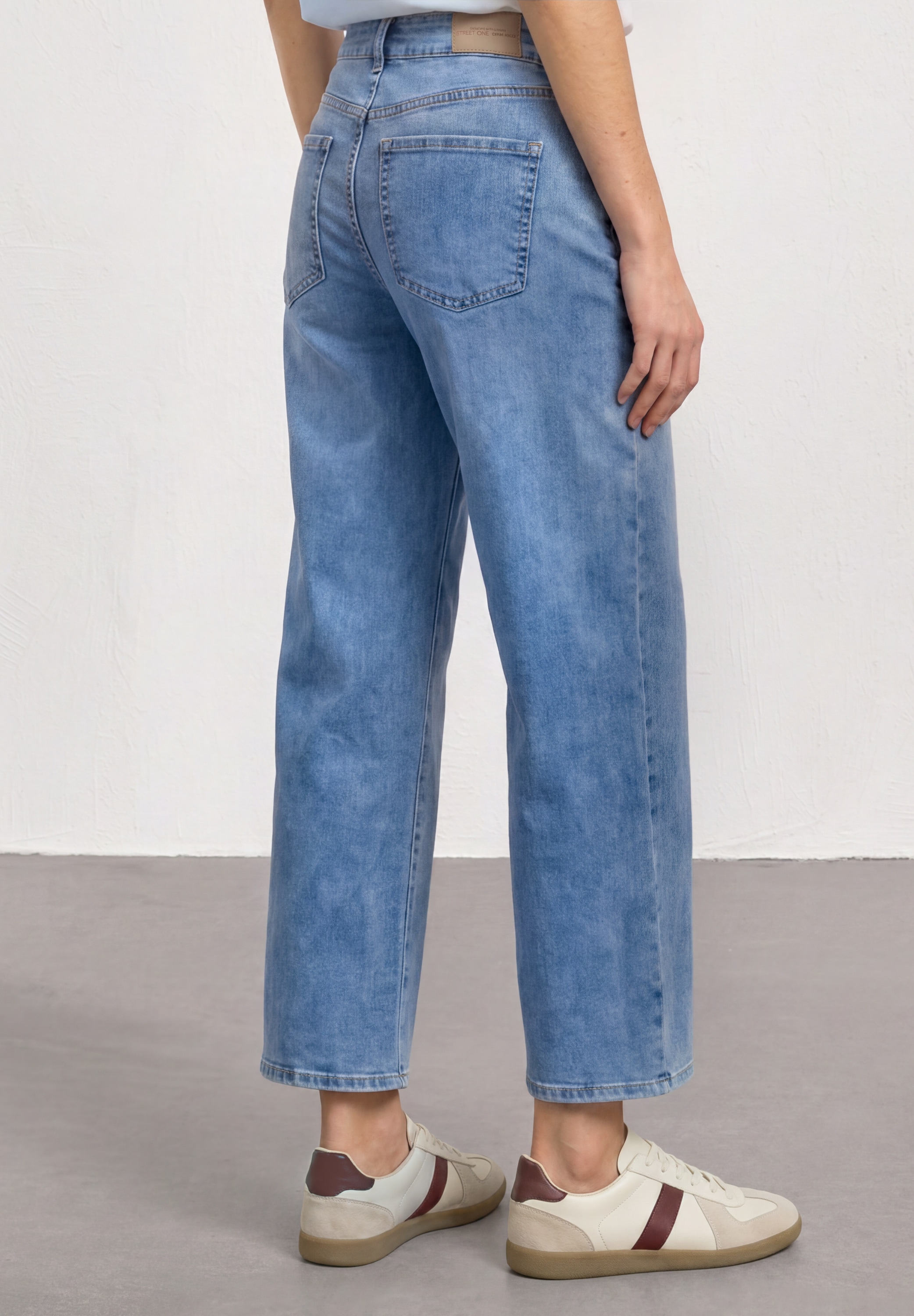 STREET ONE Loose-fit-Jeans »Style Emee« Wide Legs mit Viskose und Stretch