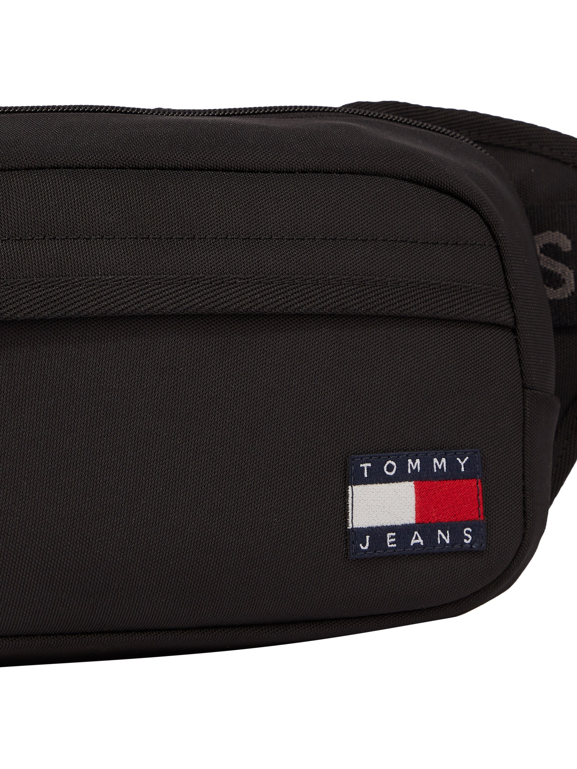 Tommy Jeans Bauchtasche »TJM ESS DAILY BUM BAG«, Men Gürteltasche, Umhängetasche mit Logoflagge