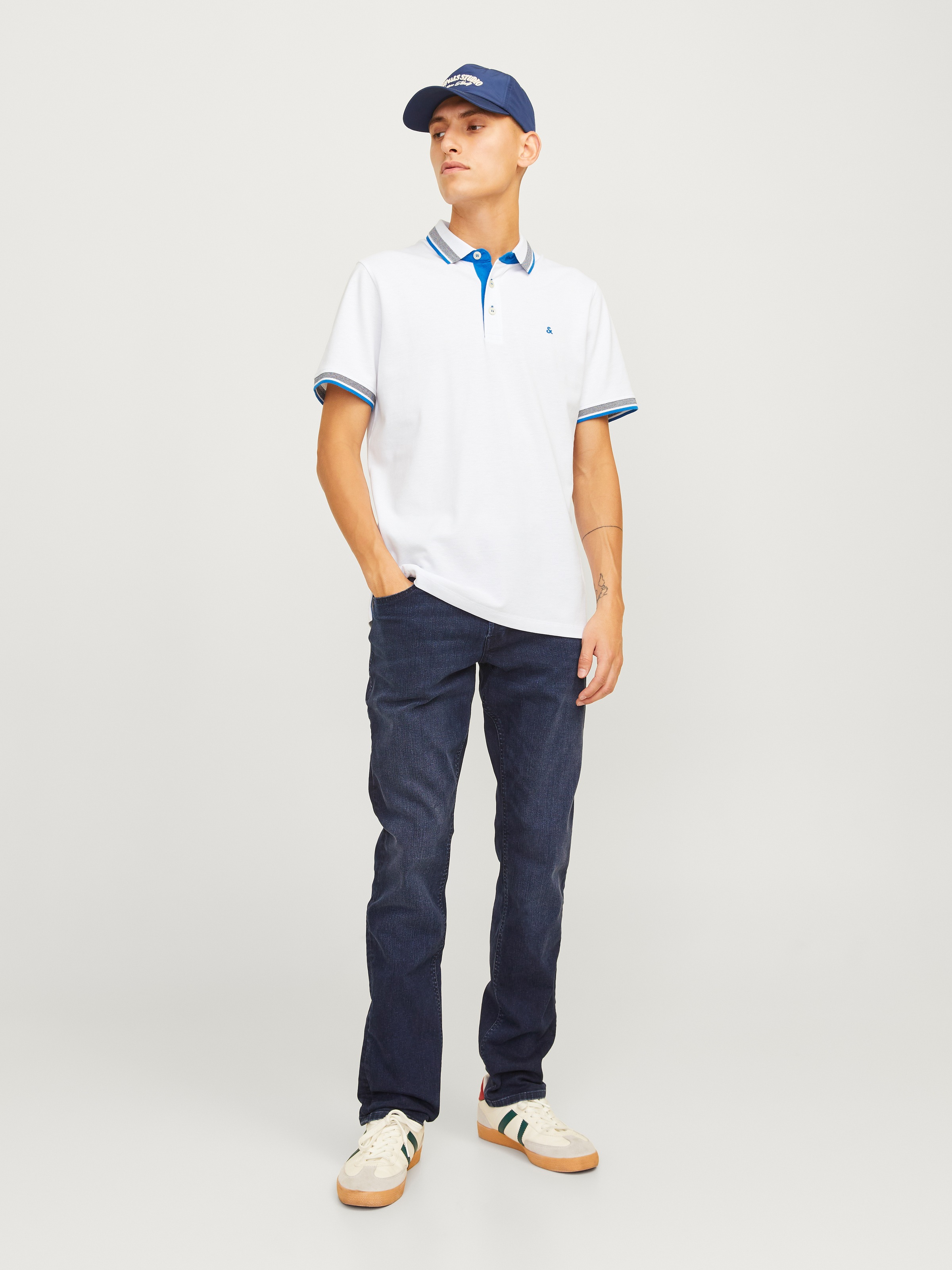 Jack & Jones Poloshirt »JJEPAULOS POLO SS NOOS«, mit Logo Stickerei
