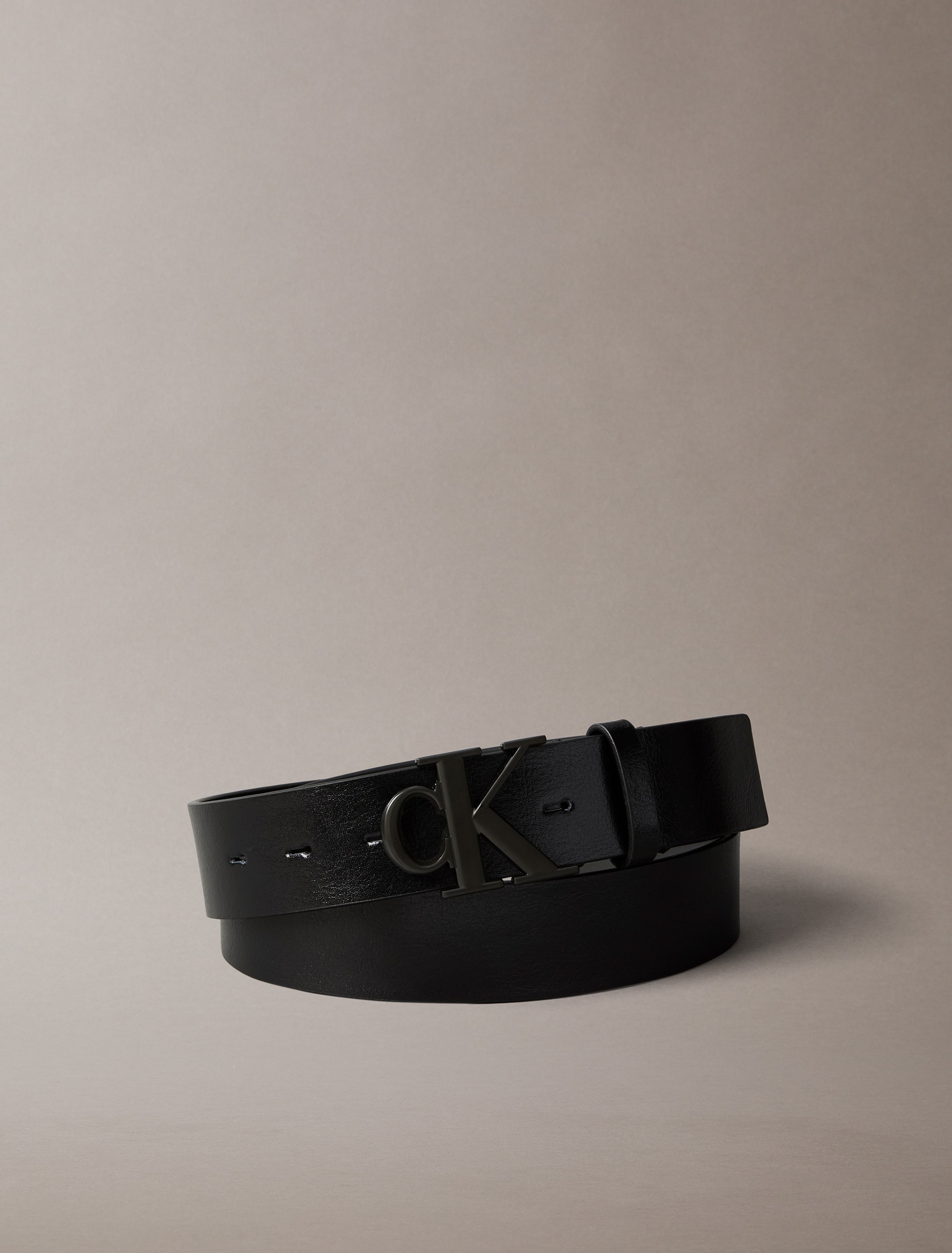 Calvin Klein Ledergürtel »MONOGRAM BUCKLE 35MM« Größenverstellbar