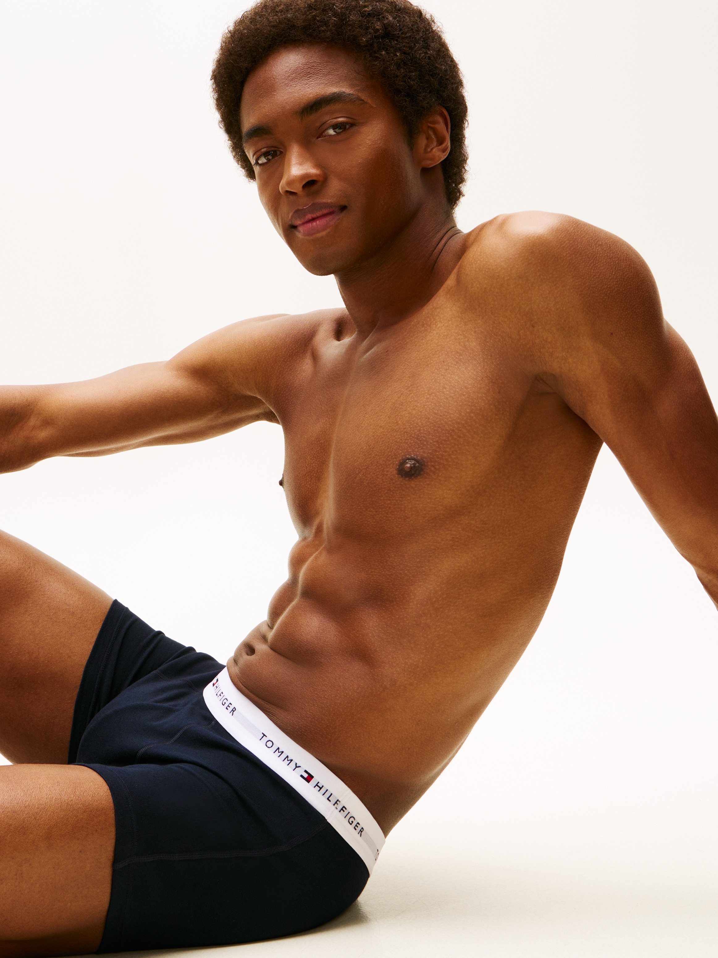 Tommy Hilfiger Underwear Trunk »5P TRUNK WB« Packung, 5er, 5 Stk. mit Tommy Hilfiger Logo-Elastikbund, Signature Kollektion