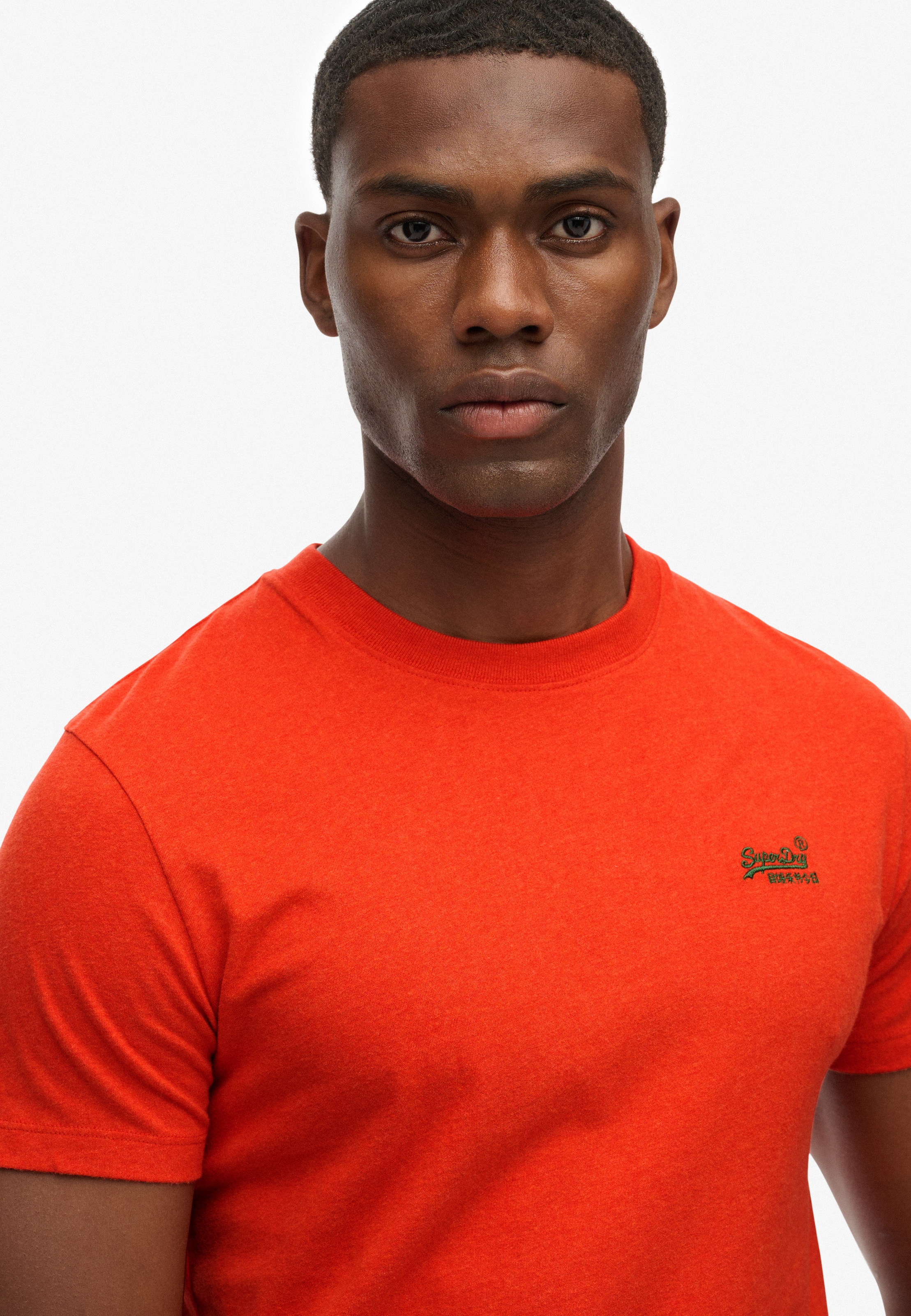 Superdry Rundhalsshirt »ESSENTIAL LOGO EMB TEE«