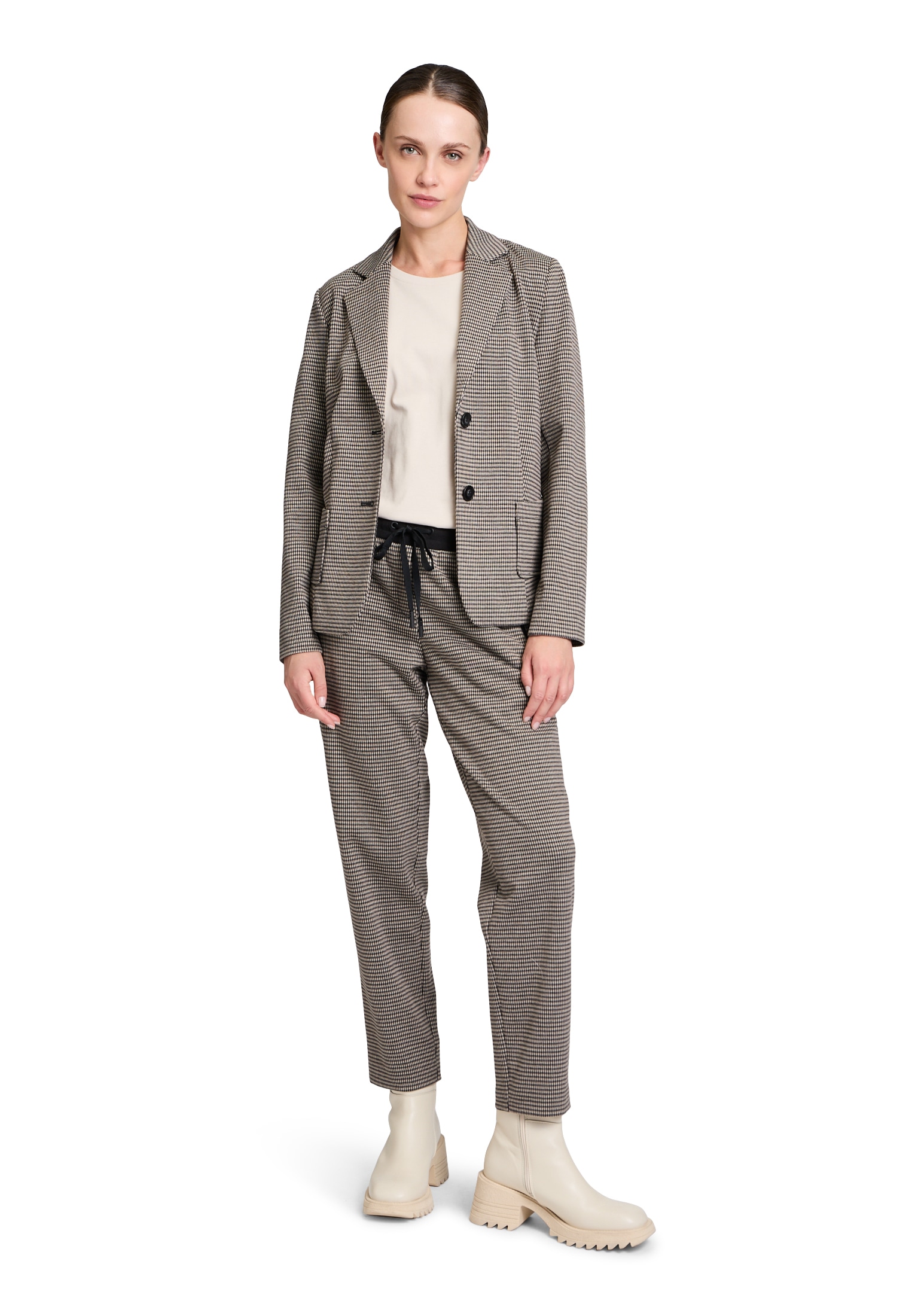 Betty&Co Kurzblazer »Kurzblazer langarm«