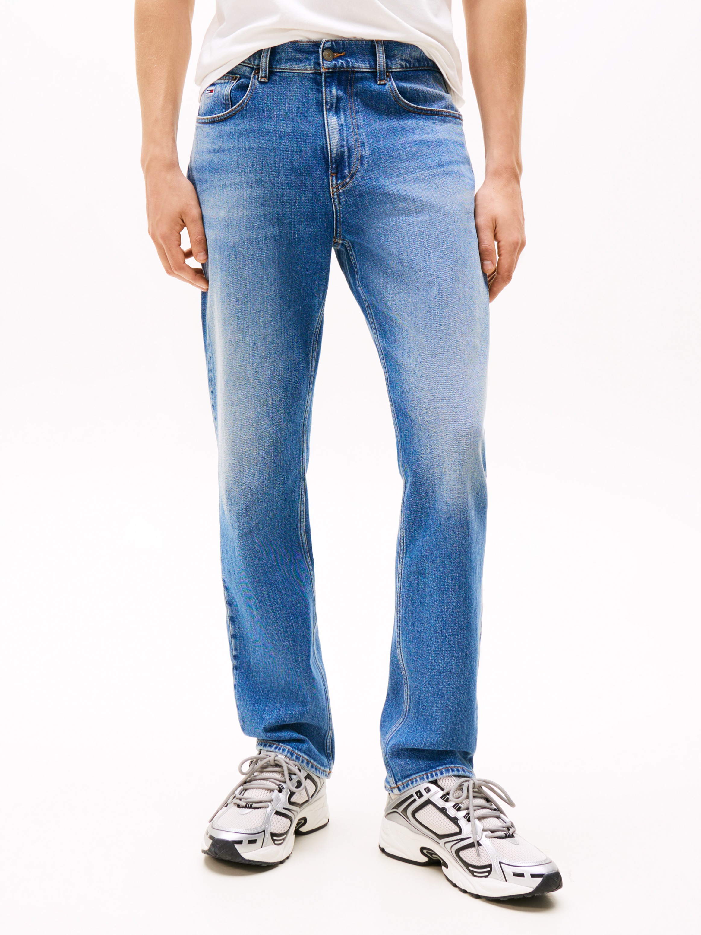 Tommy Jeans Slim-fit-Jeans »RYAN SLIM STRAIGHT«, mit Logoprägung