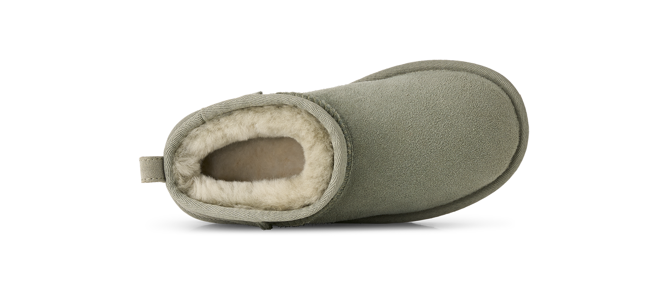 UGG Winterboots »UNISEX, CLASSIC Ultra Mini«  Schlupfboots mit UGG-Aufnäher an der Ferse