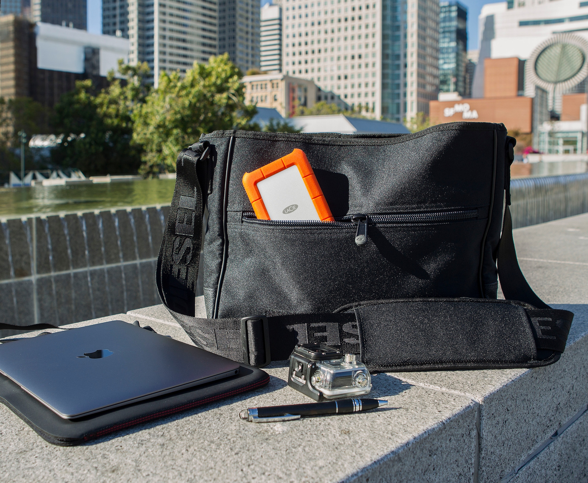 LaCie externe HDD-Festplatte »Rugged USB-C«, Anschluss USB-C-USB 3.0