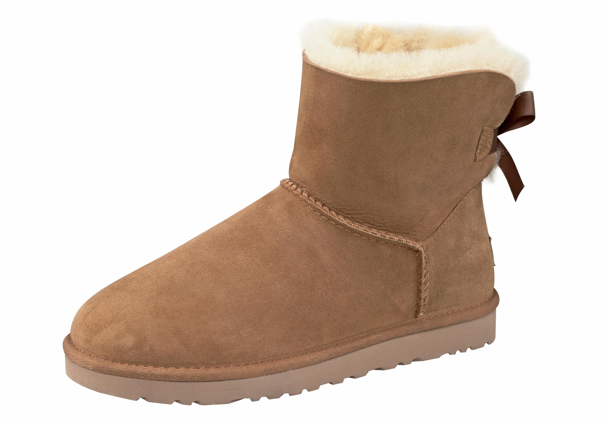 UGG Schlupfboots »Mini Bailey Bow 2«, Schlupfboots, Winterstiefel, Snowboots mit dekorativer Schleife