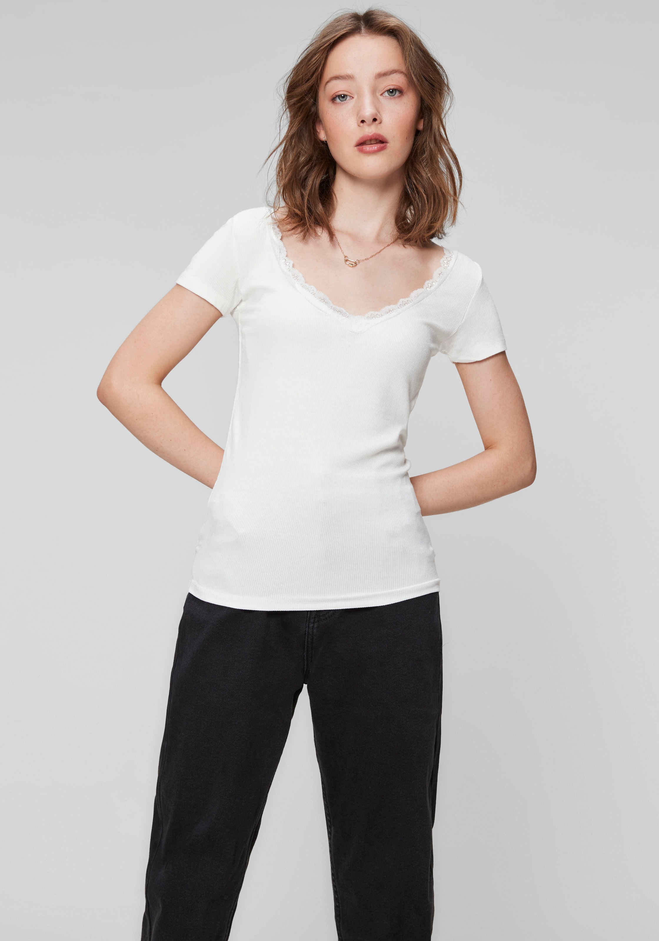 HaILY\'S V-Shirt, mit Spitze bestellen online bei OTTO