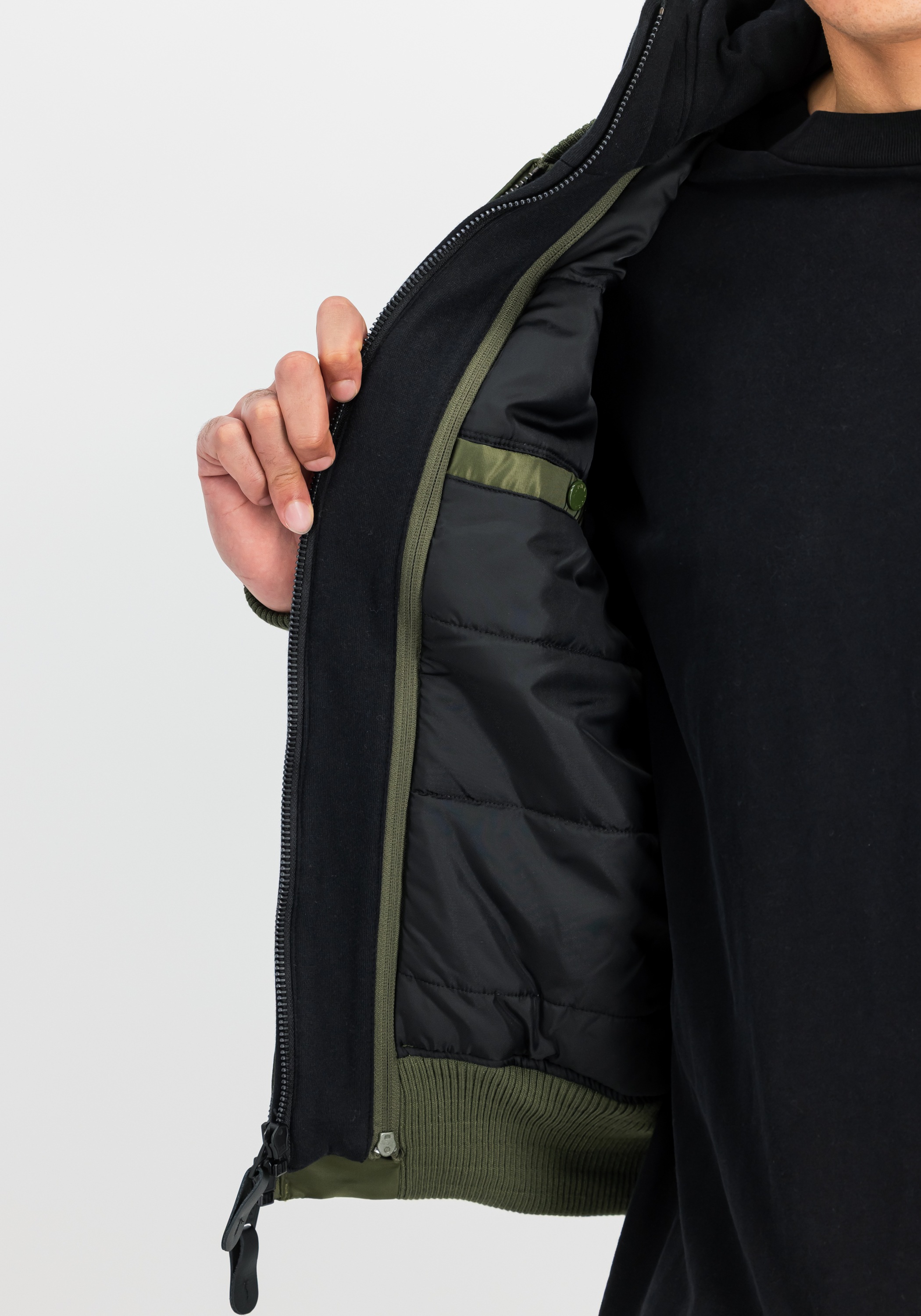 Alpha Industries Bomberjacke »MA-1 D-Tec Bomberjacke«