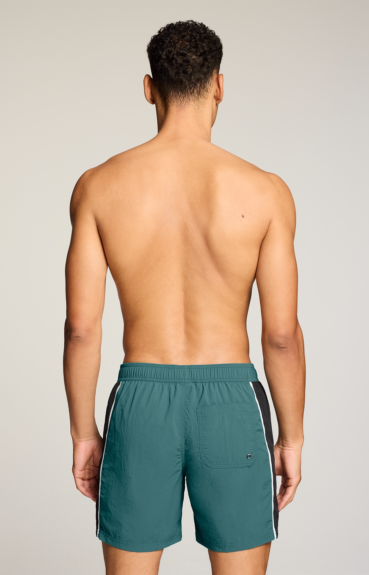 PUMA Badeshorts mit seitlichen Taschen