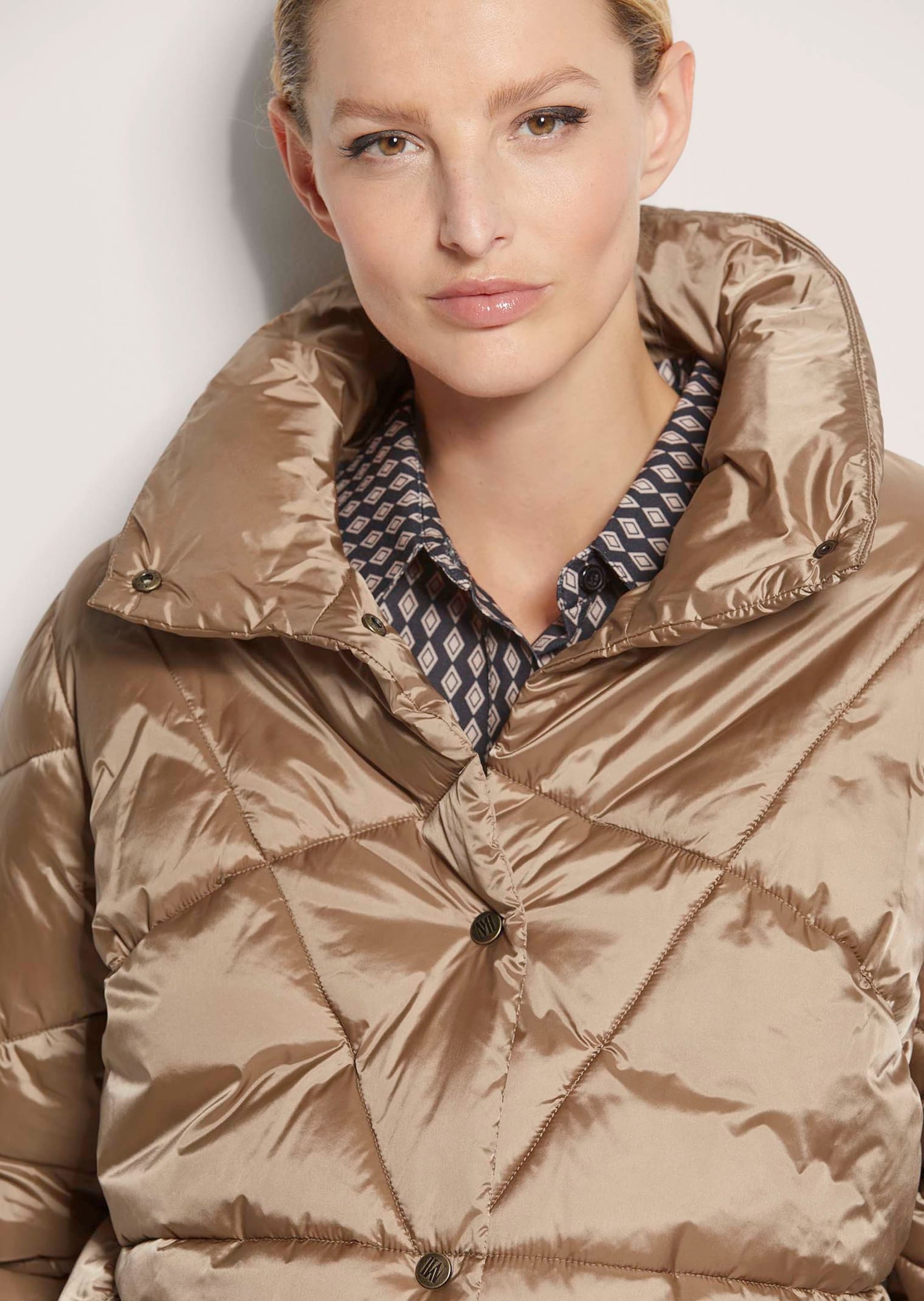 MADELEINE Steppjacke »Steppjacke Wattierte Steppjacke mit Stehkragen«